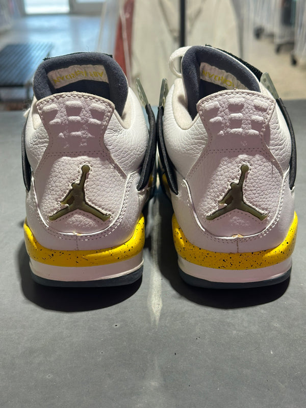 Air Jordan 4 Retro - Tour Yellow 2006 Size 9