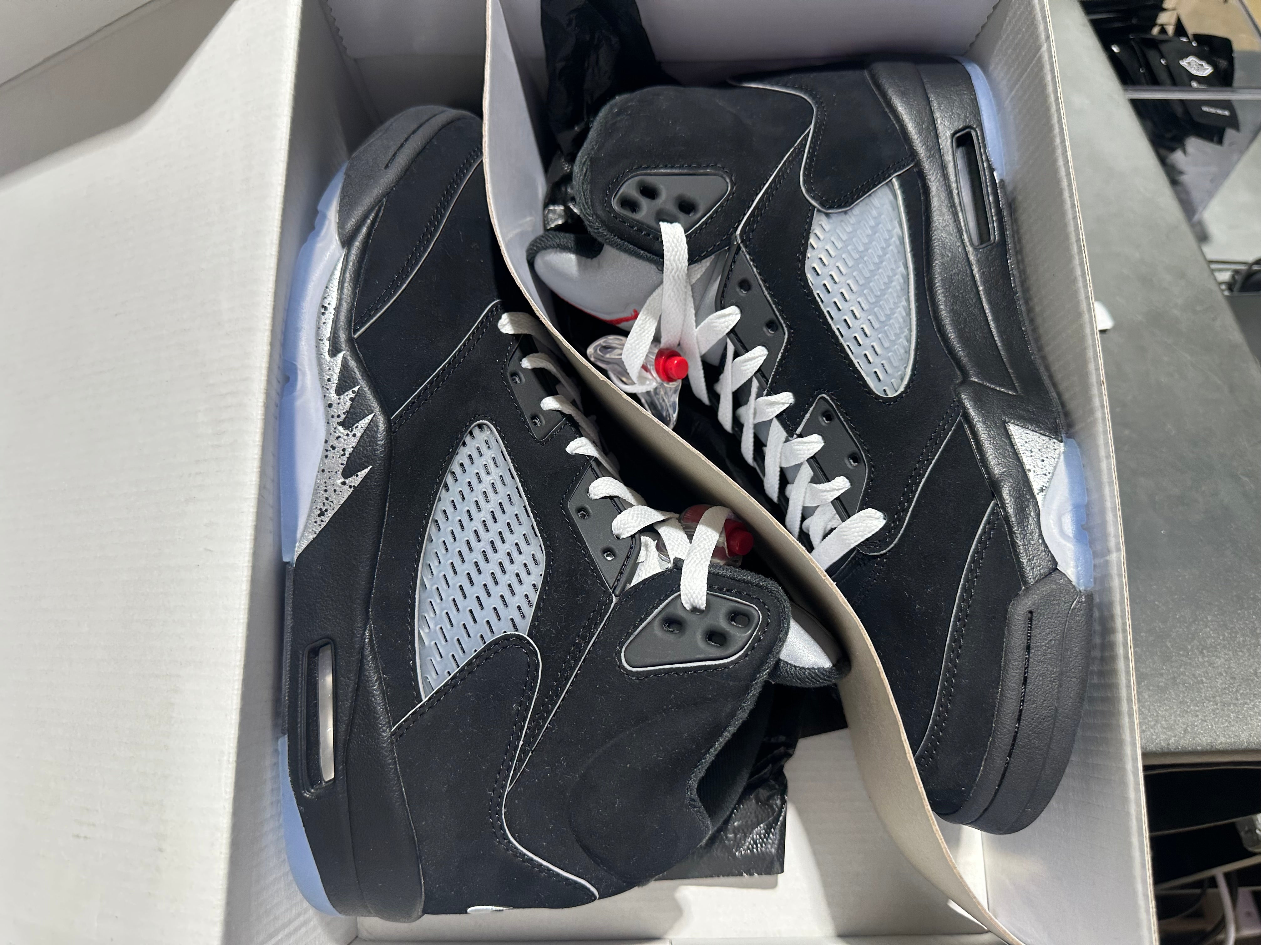 Air Jordan 5 Retro OG - Black Metallic Reimagined Size 10