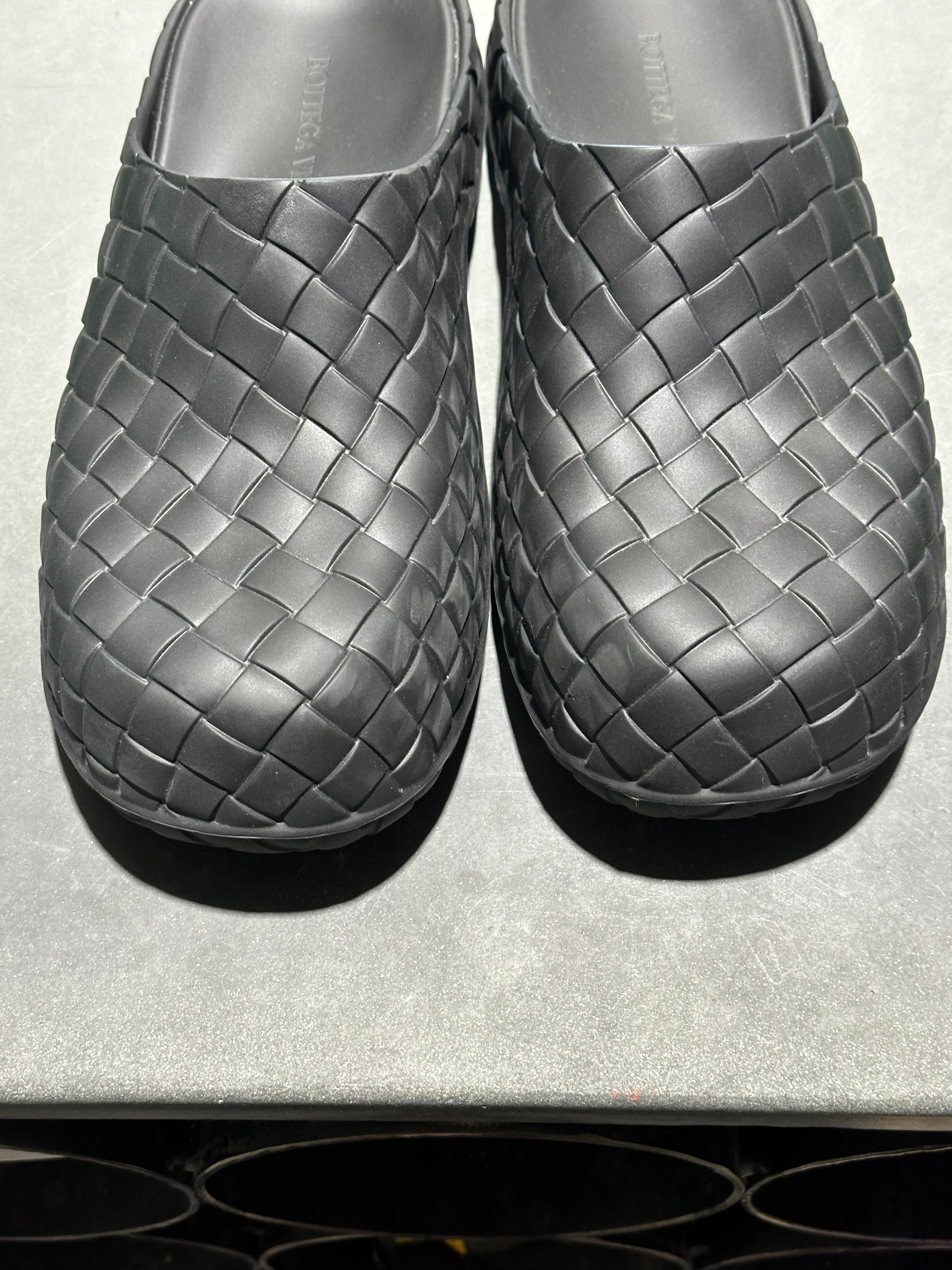 Bottega Veneta Beebee Sandal - Black Size 11