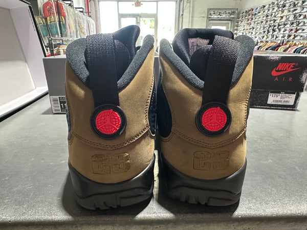 Air Jordan 9 Retro - Olive Size 9