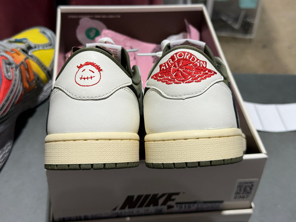 Air Jordan 1 Retro Low OG SP - Travis Scott Medium Olive Size 8.5