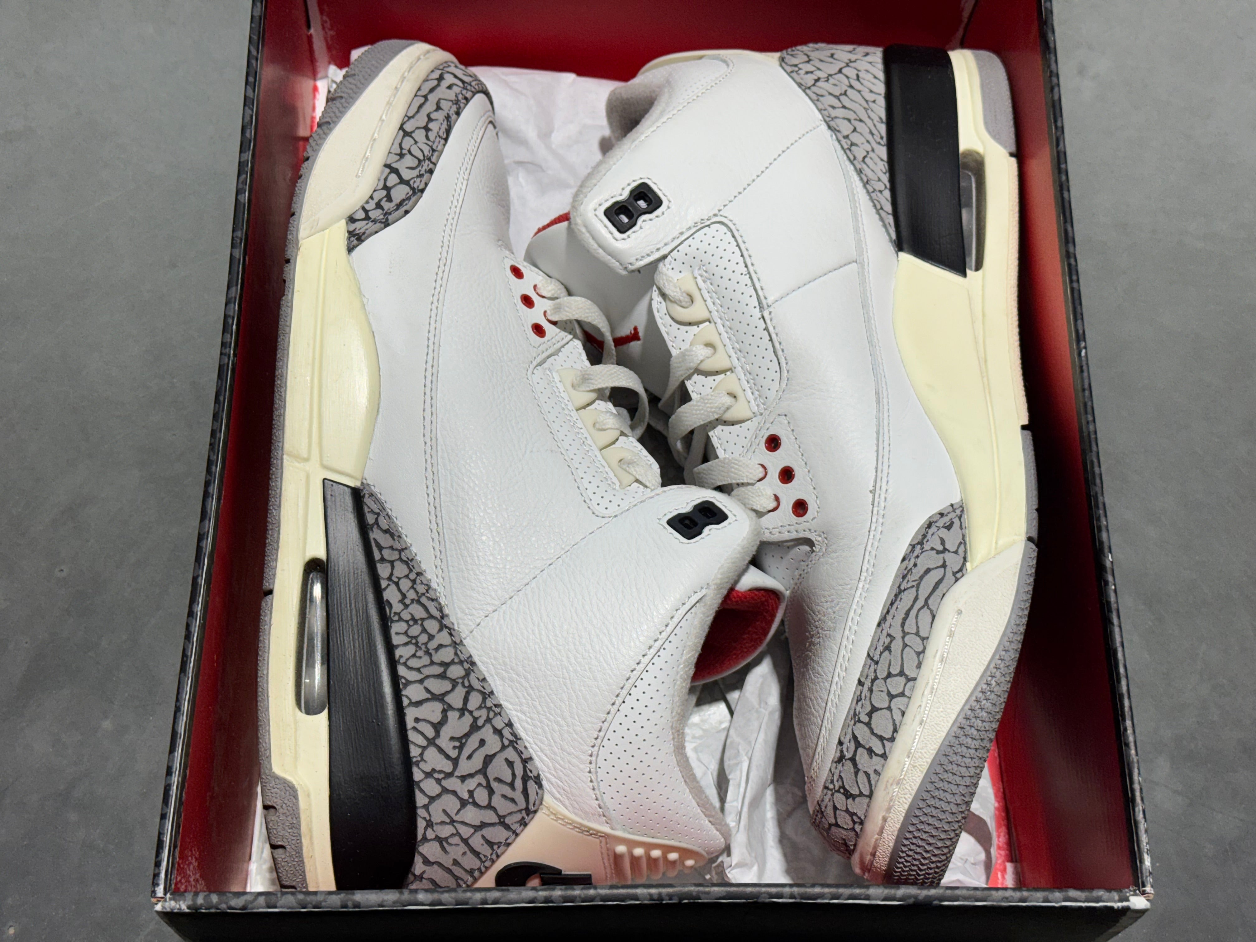 Air Jordan 3 Retro - White Cement Reimagined Size 11.5