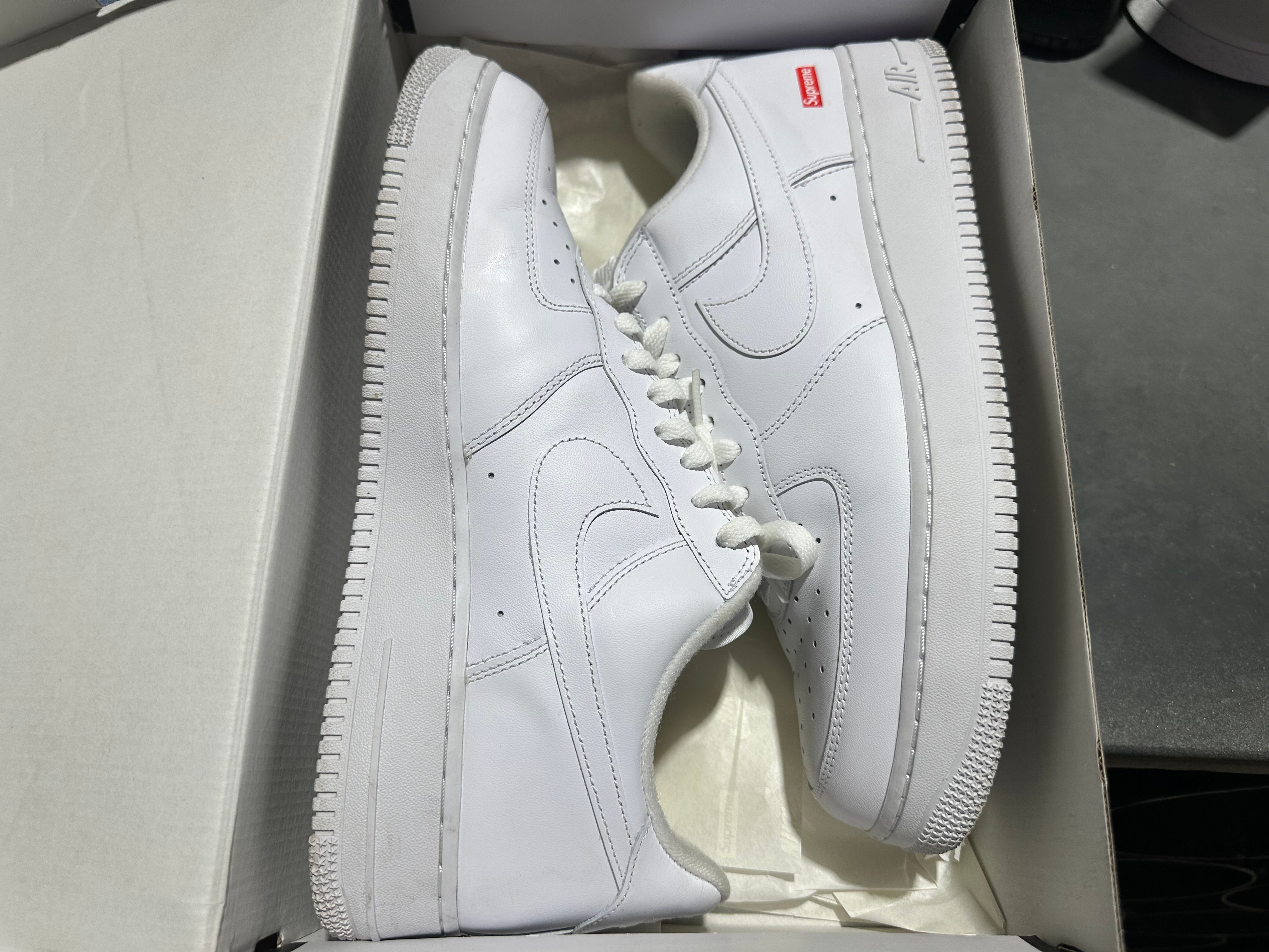 Nike Air Force 1 Low - Supreme White Size 12