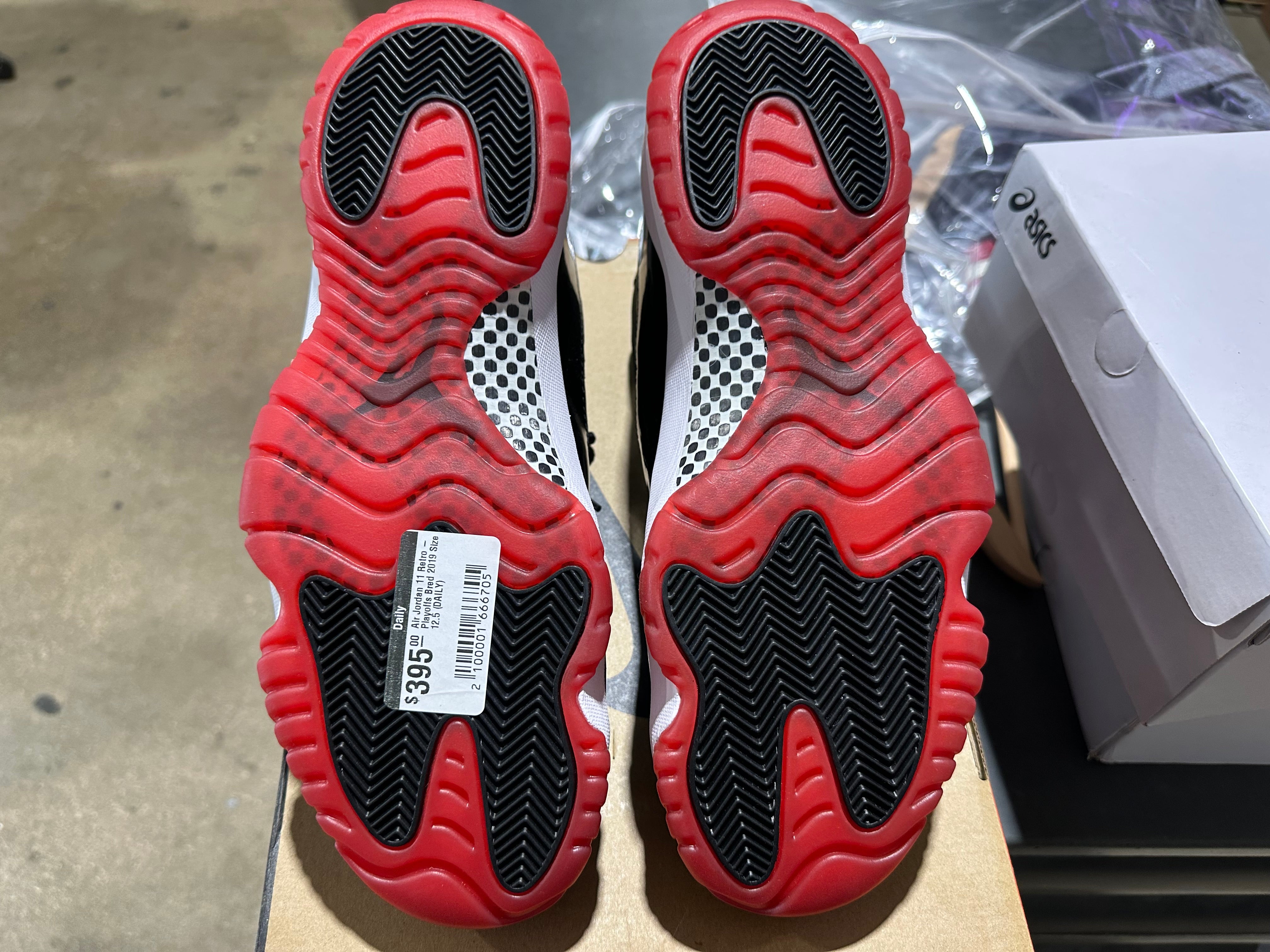 Air Jordan 11 Retro - Playoffs Bred 2019 Size 12.5