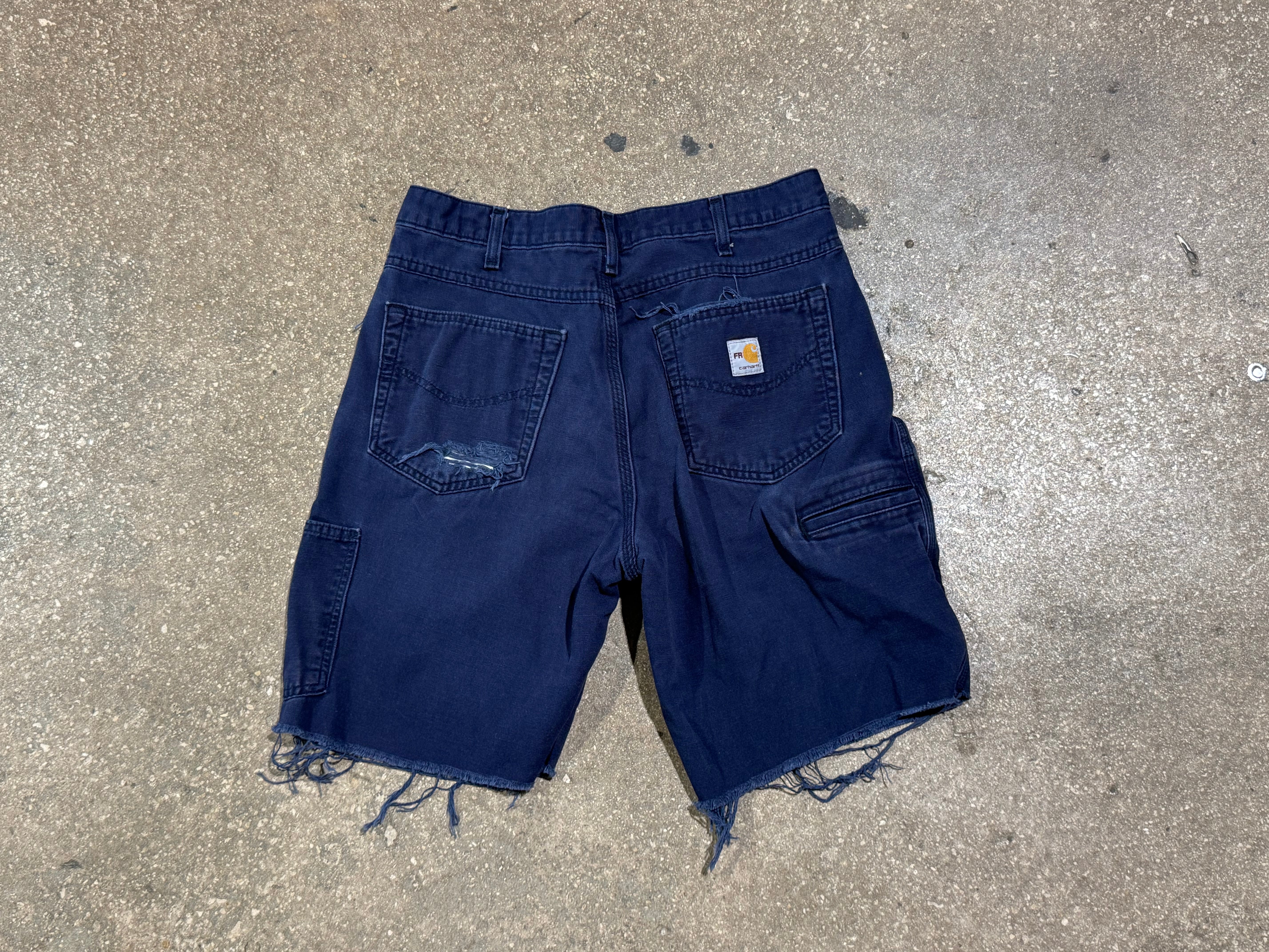 USED Distressed Carhartt FR Carpenter Shorts - Navy Size 33