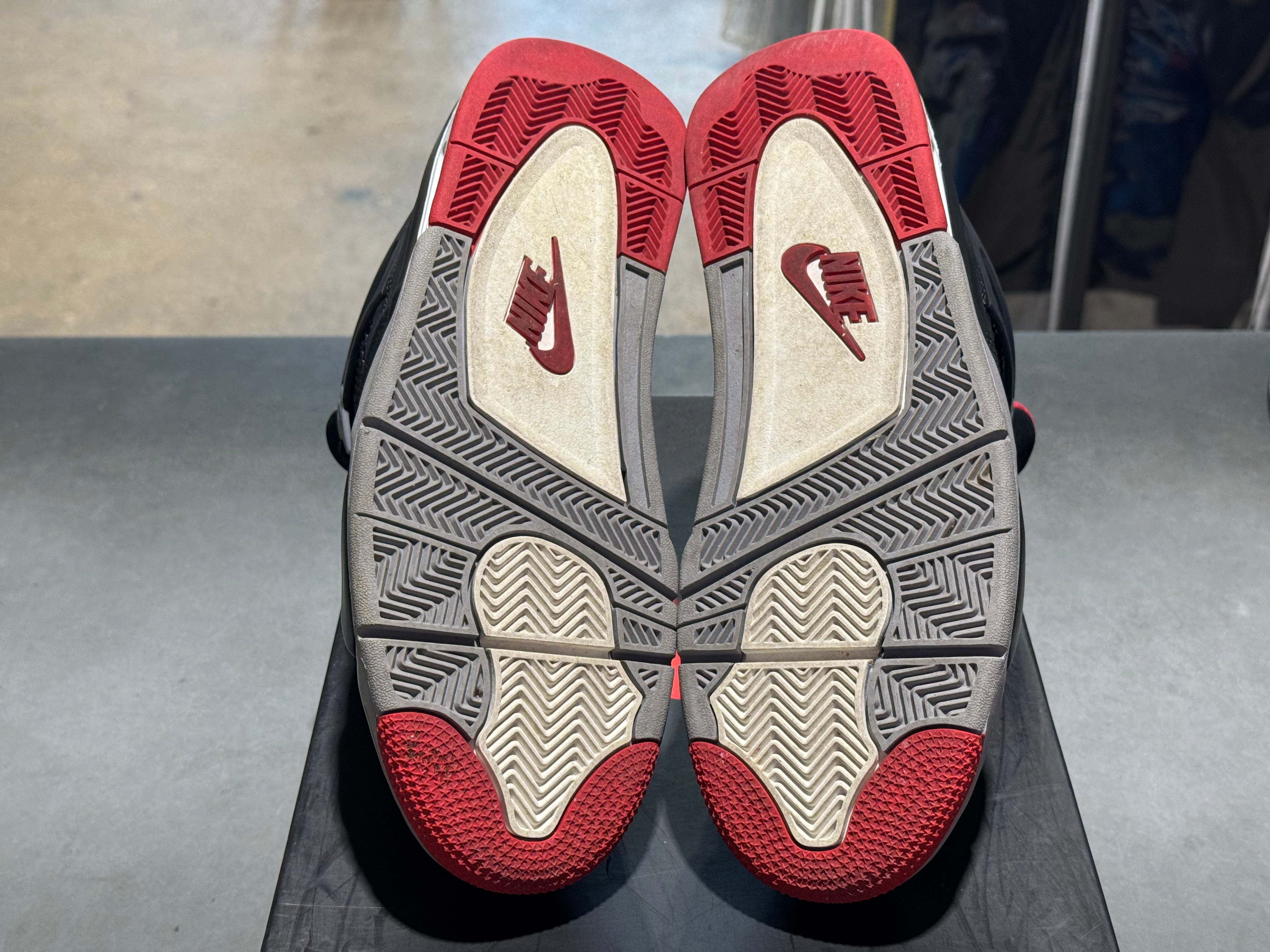 Air Jordan 4 Retro OG - Bred 2019 Size 11