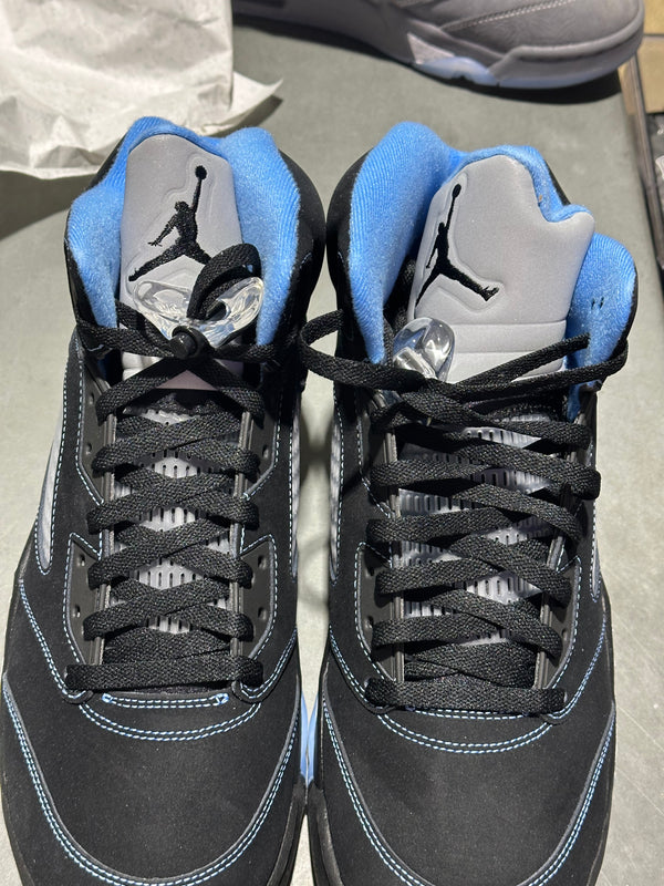 Air Jordan 5 Retro - Black University Blue Size 13