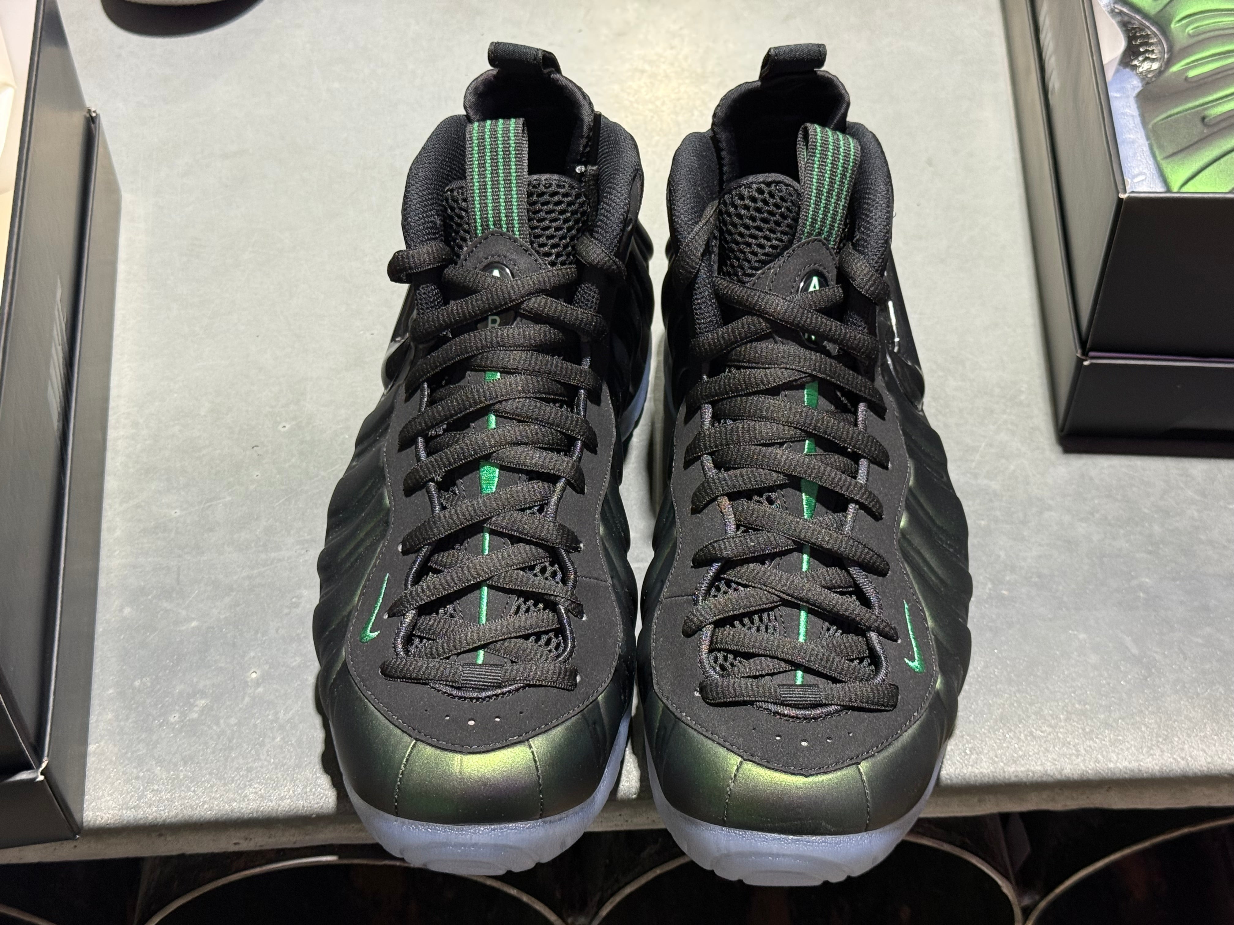 Nike Air Foamposite Pro - Pine Green 2025 Size 10.5