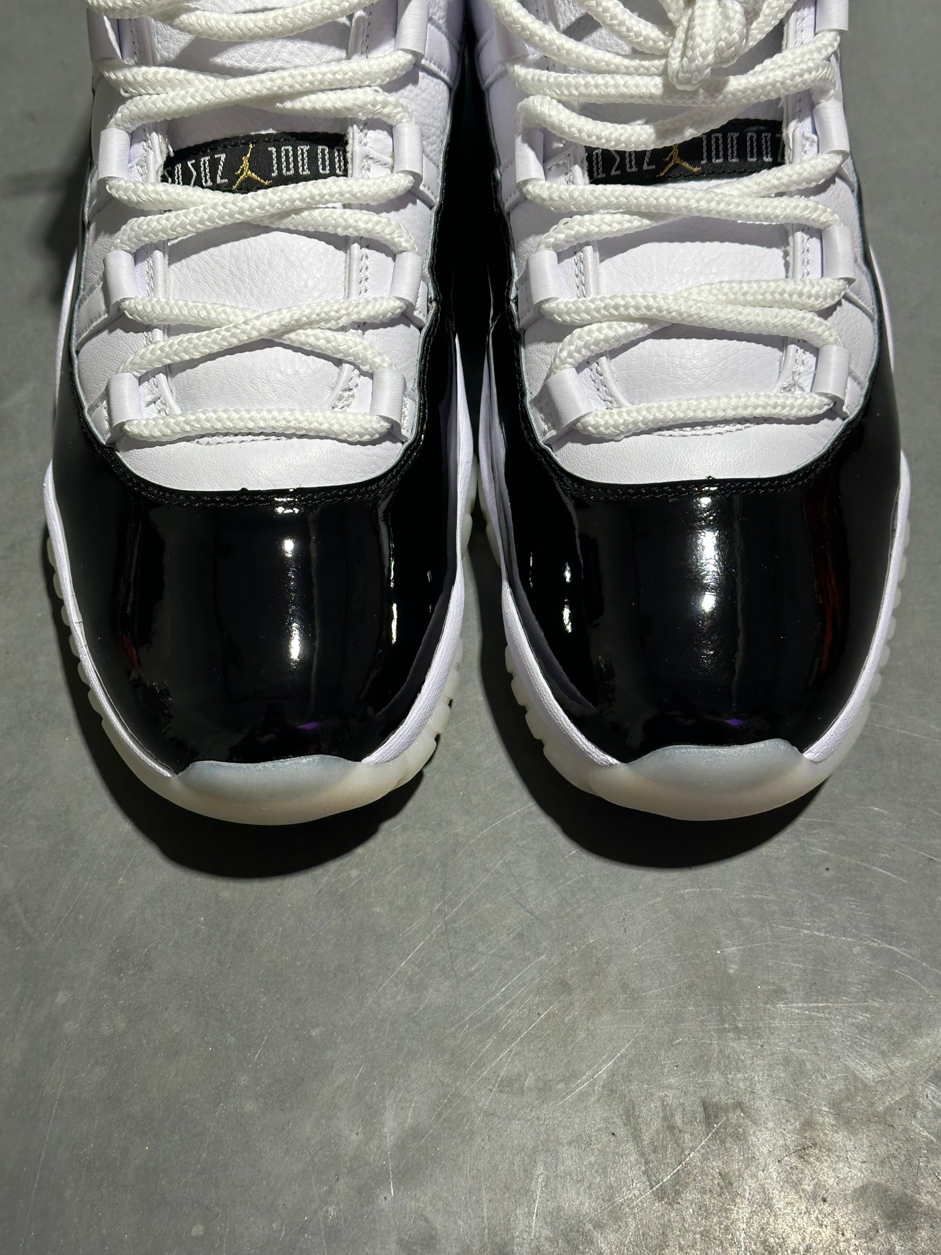 Air Jordan 11 Retro - Gratitude Size 10.5