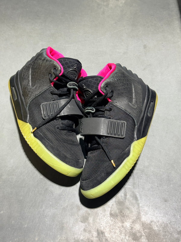 Nike Air Yeezy 2 NRG - Solar Red Size 8
