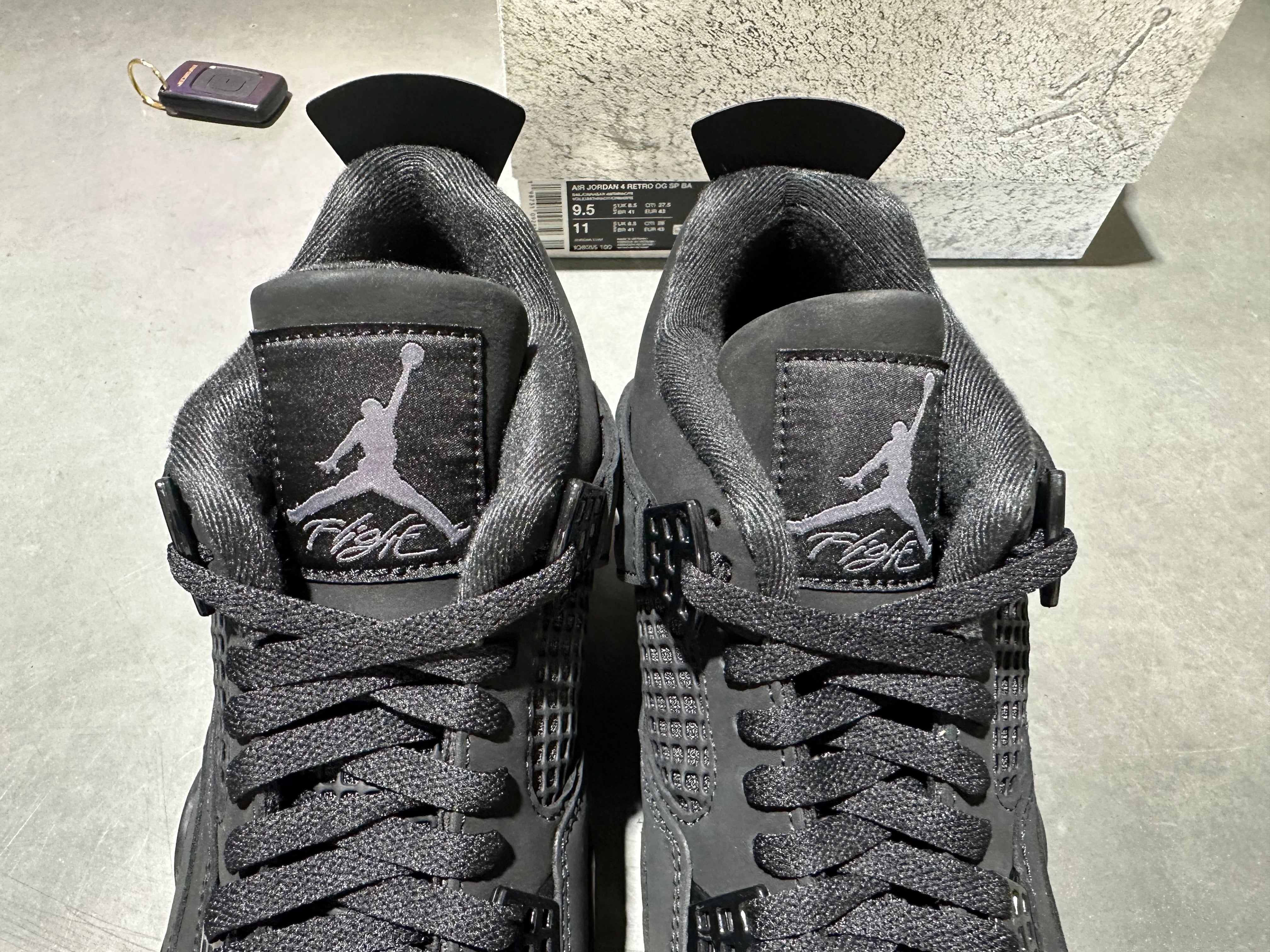 Air Jordan 4 Retro - Black Cat Size 11