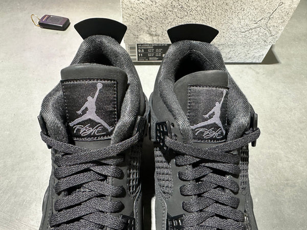 Air Jordan 4 Retro - Black Cat Size 11