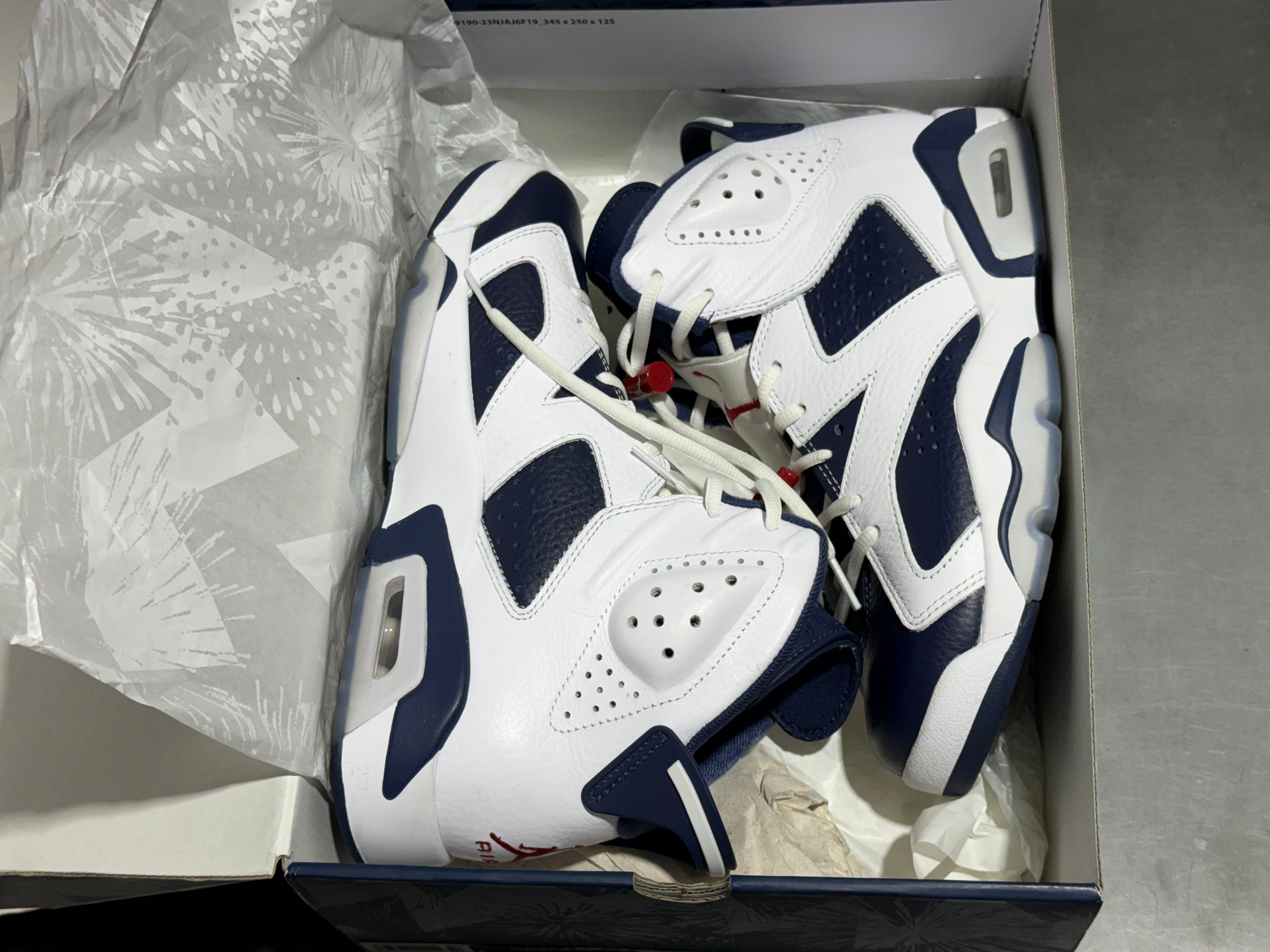 Air Jordan 6 Retro - Olympic Size 9