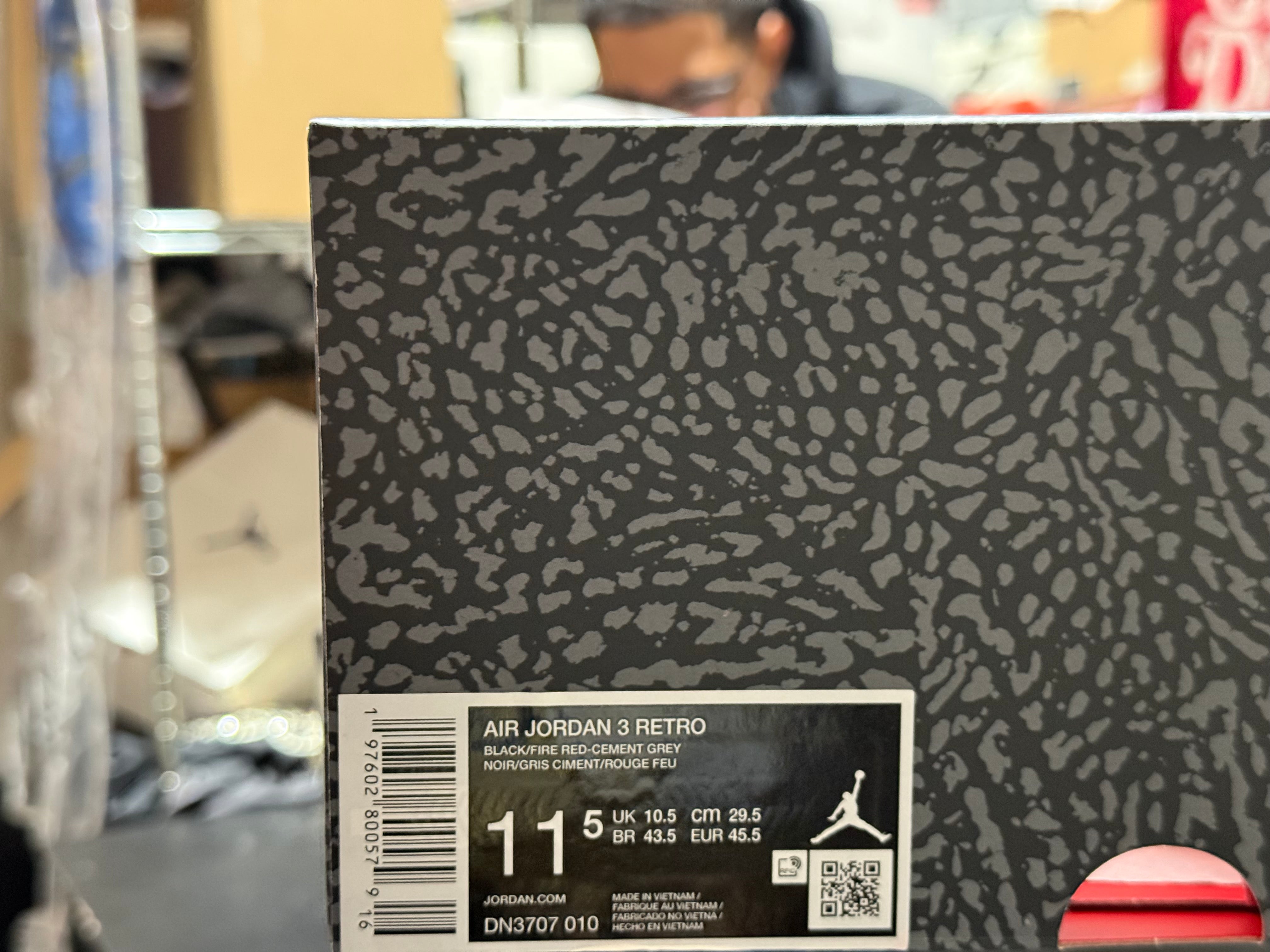 Air Jordan 3 Retro - Black Cement 2024 Size 11.5