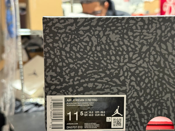 Air Jordan 3 Retro - Black Cement 2024 Size 11.5