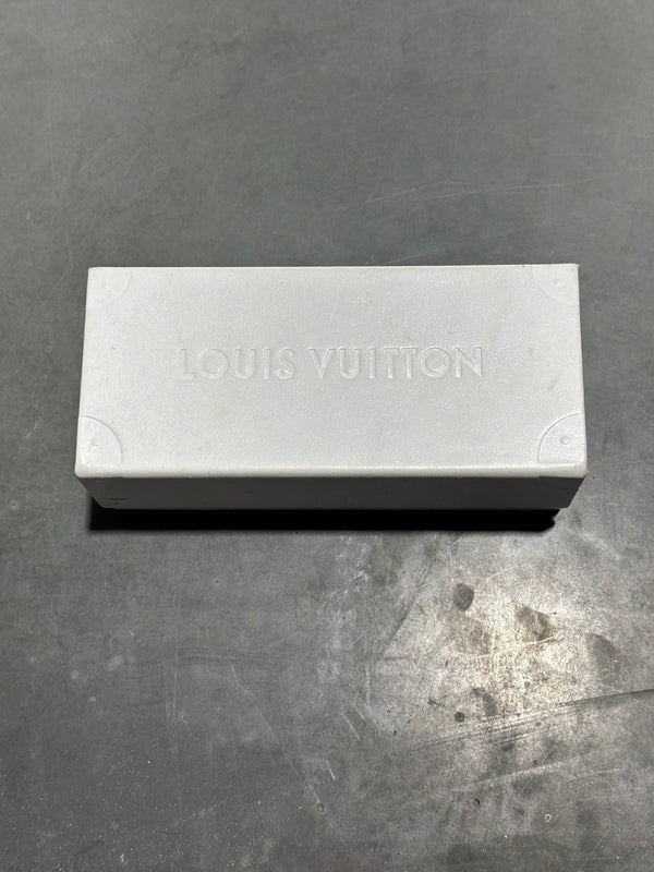 USED Louis Vuitton 1.1 Millionaires Sunglasses - Black