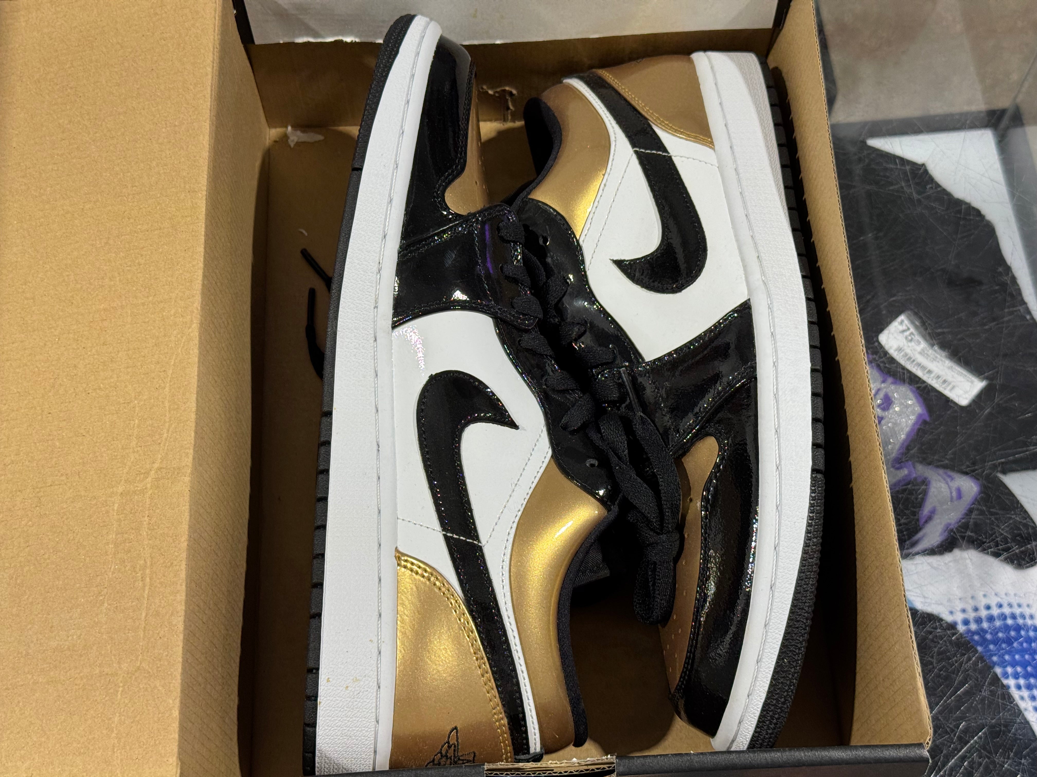 Air Jordan 1 Low - Gold Toe Size 12
