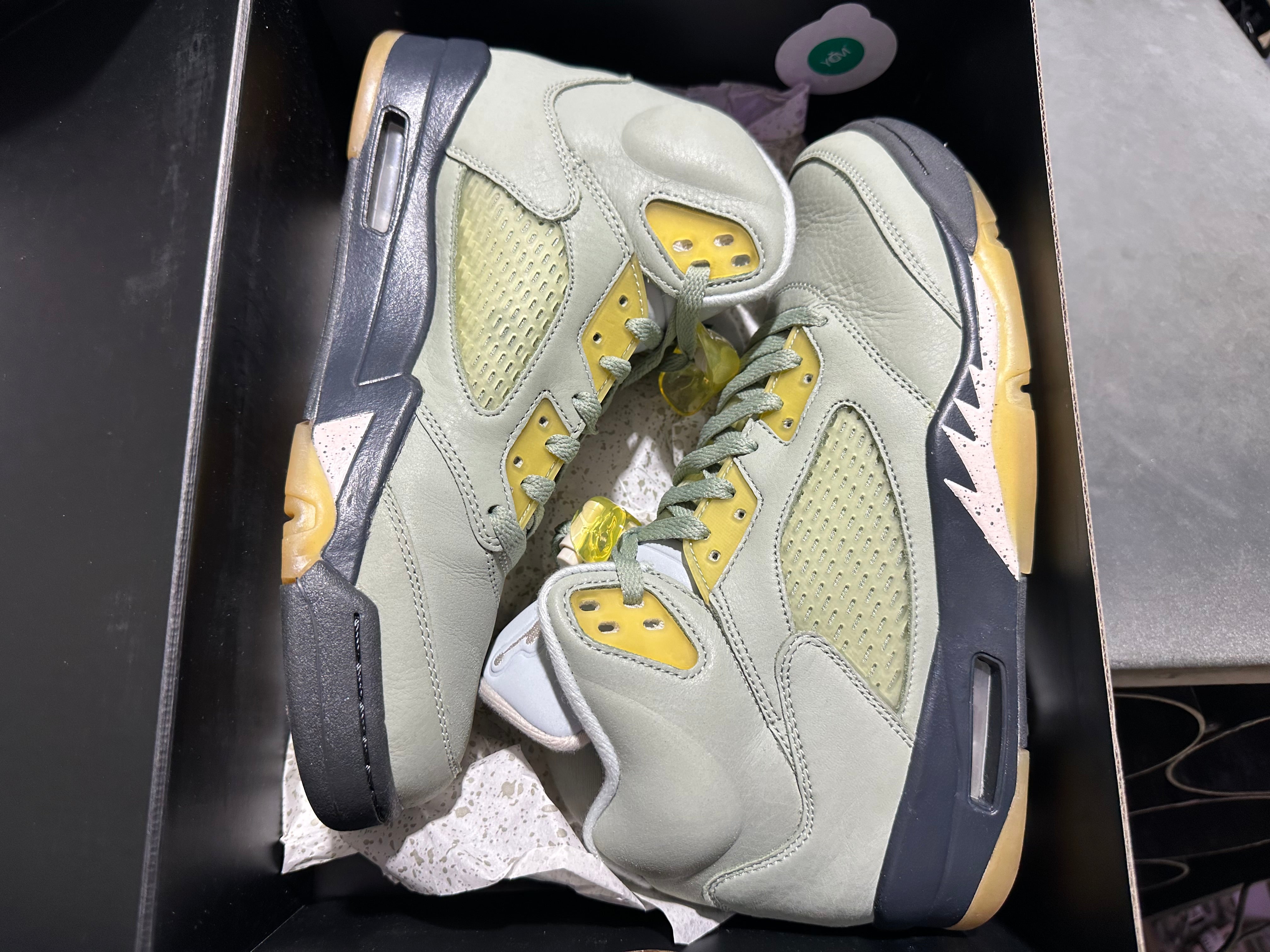 Air Jordan 5 Retro - Jade Horizon Size 9
