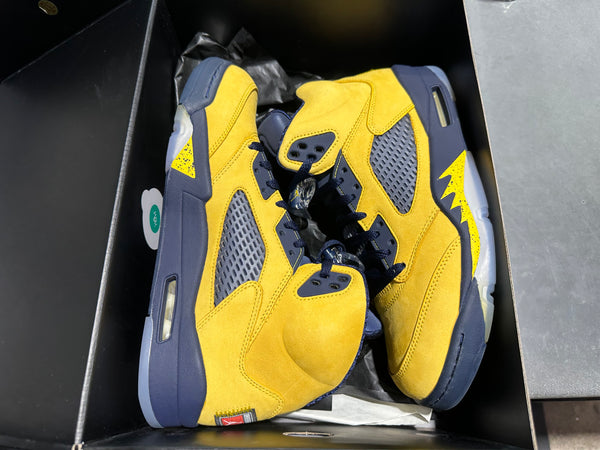Air Jordan 5 Retro - Michigan 2019 Size 10