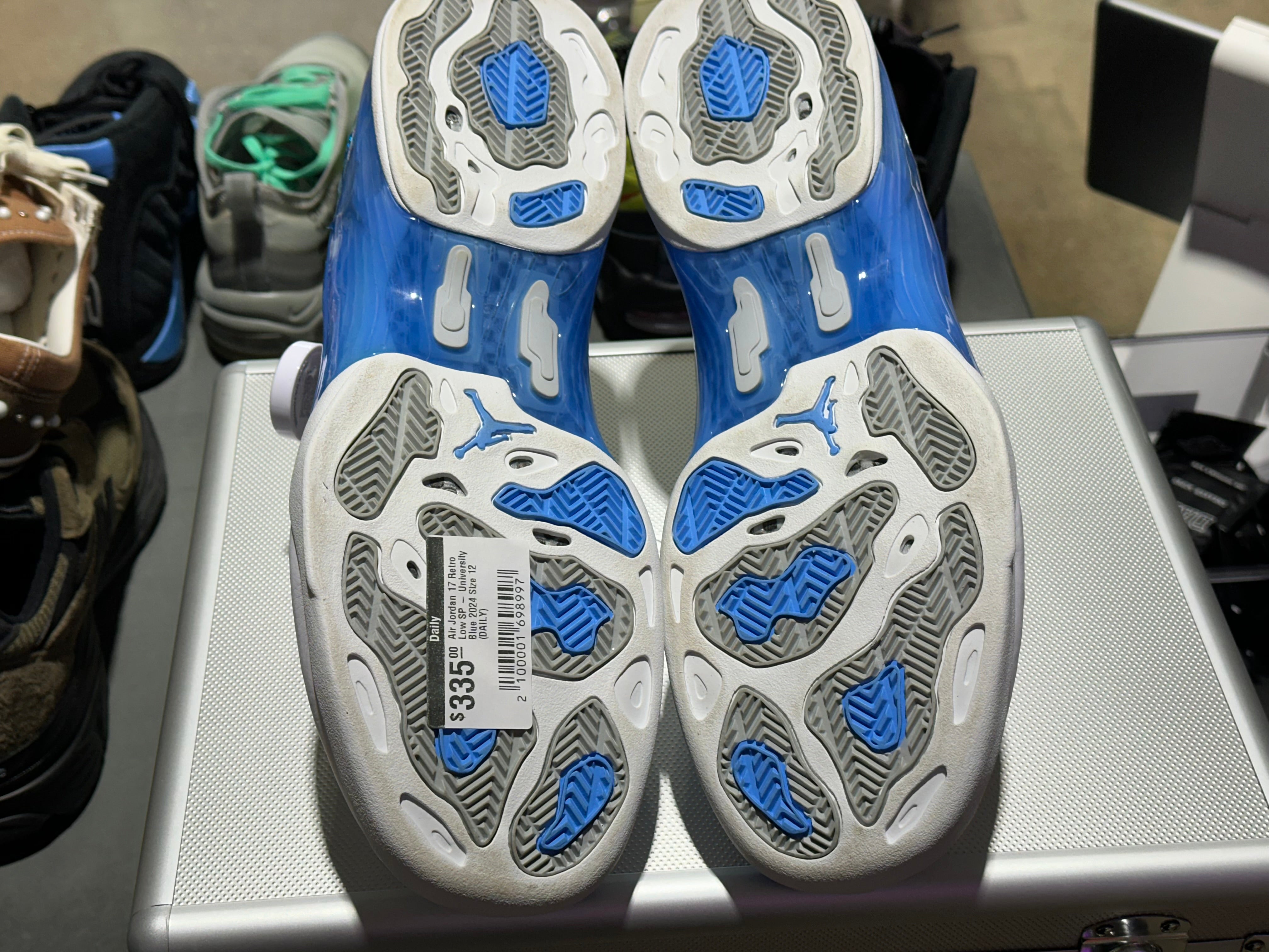 Air Jordan 17 Retro Low SP - University Blue 2024 Size 12