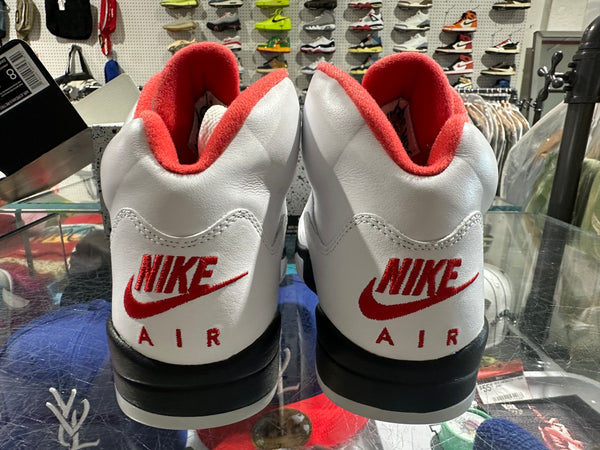 Air Jordan 5 Retro - Fire Red Silver Tongue 2020 Size 8