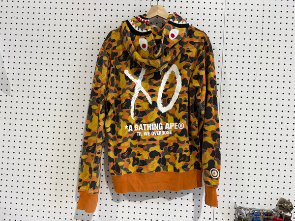 USED BAPE x XO Shark Pullover Hoodie - Orange Size Large