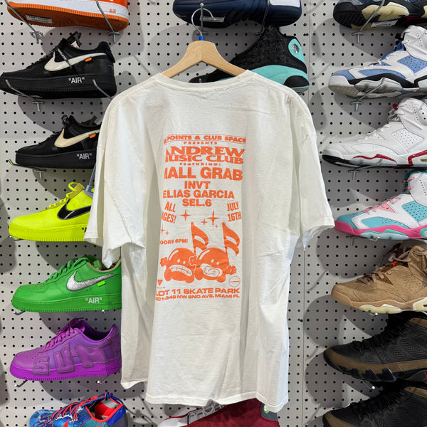 USED Andrew x iiiPoints Music Club Tee - White Size XXL