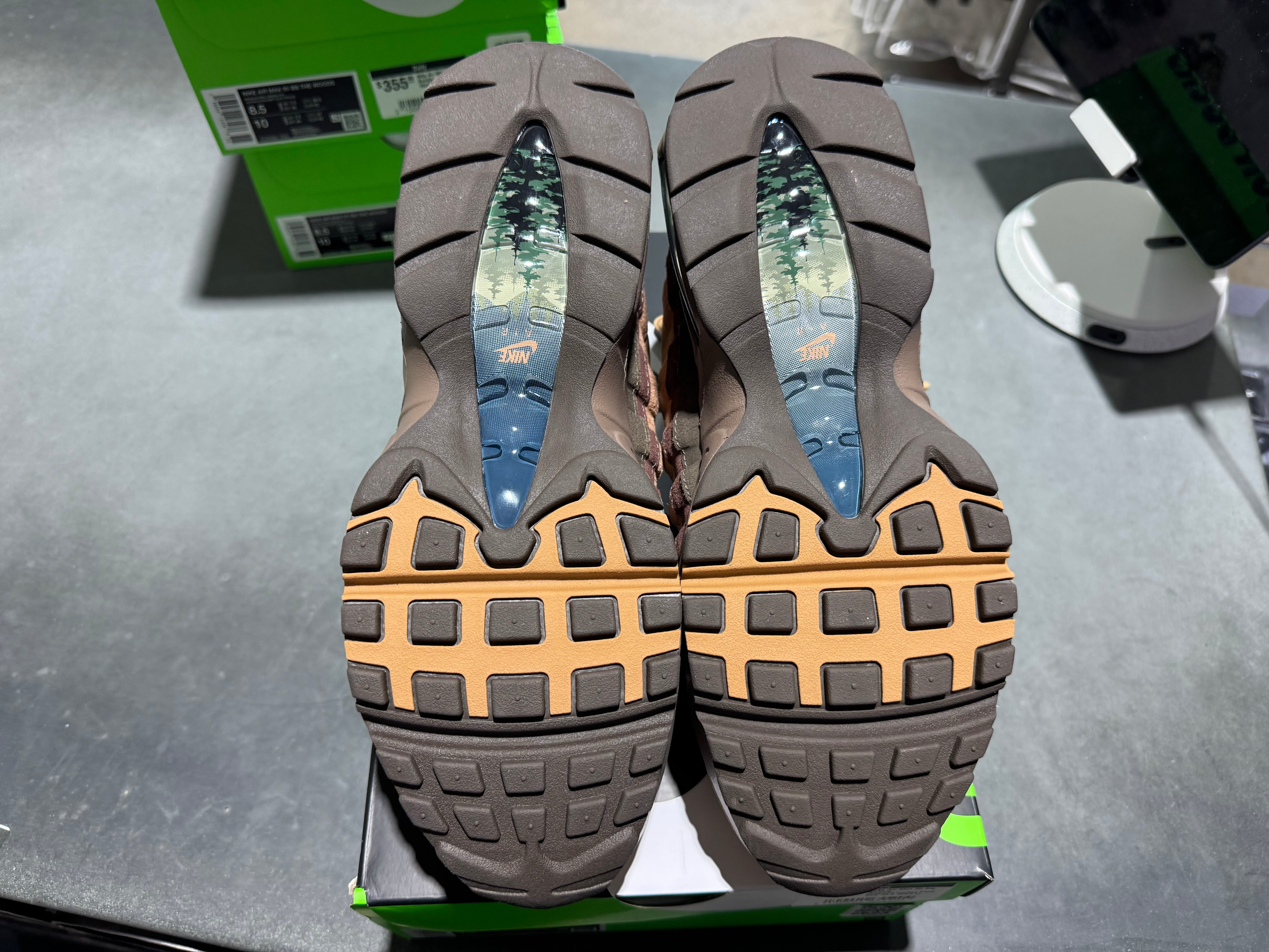 Nike Air Max 95 Big Bubble - Oregon/Lumber Yard Size Size 10