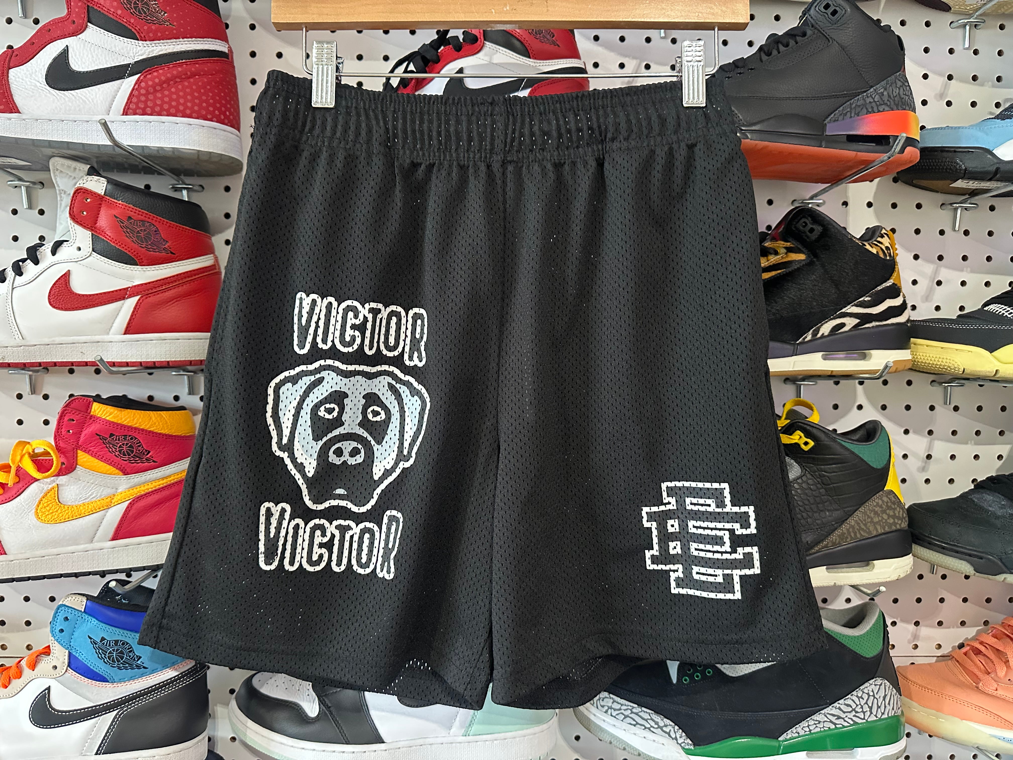 USED Eric Emanuel EE Victor Victor Short - Black/Black Size M
