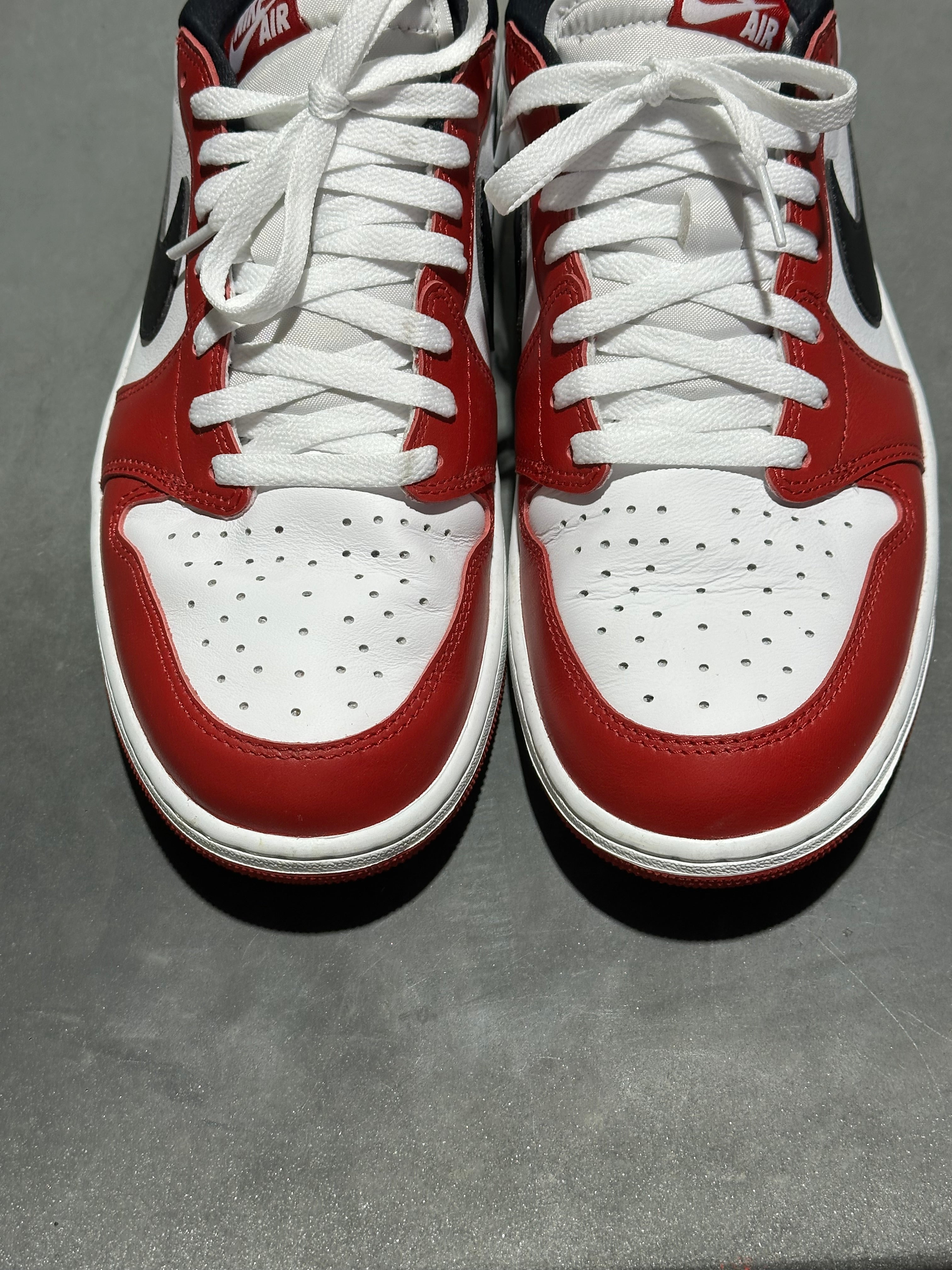 Air Jordan 1 Retro Low OG - Chicago 2025 Size 12