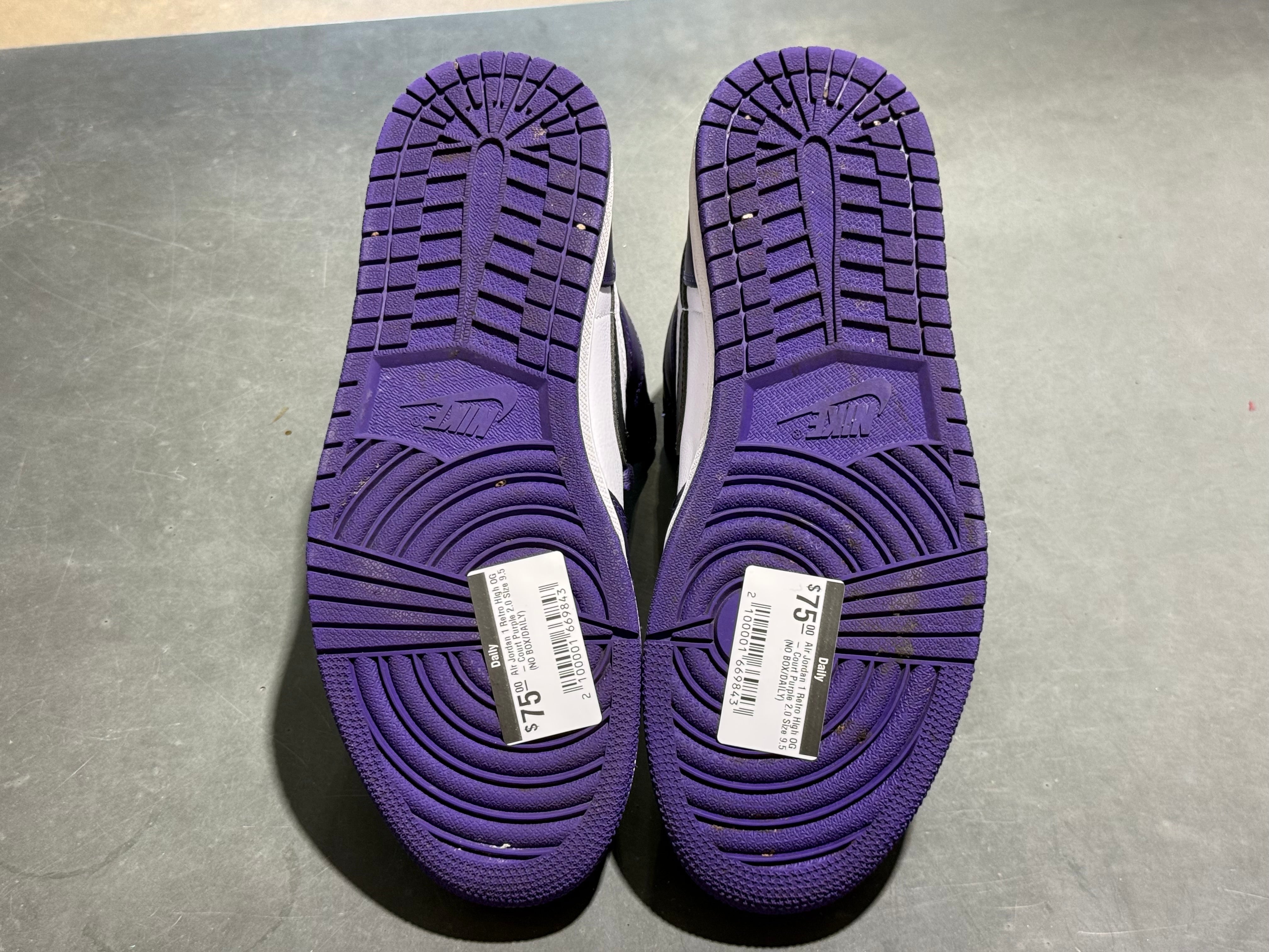 Air Jordan 1 Retro High OG - Court Purple 2.0 Size 9.5