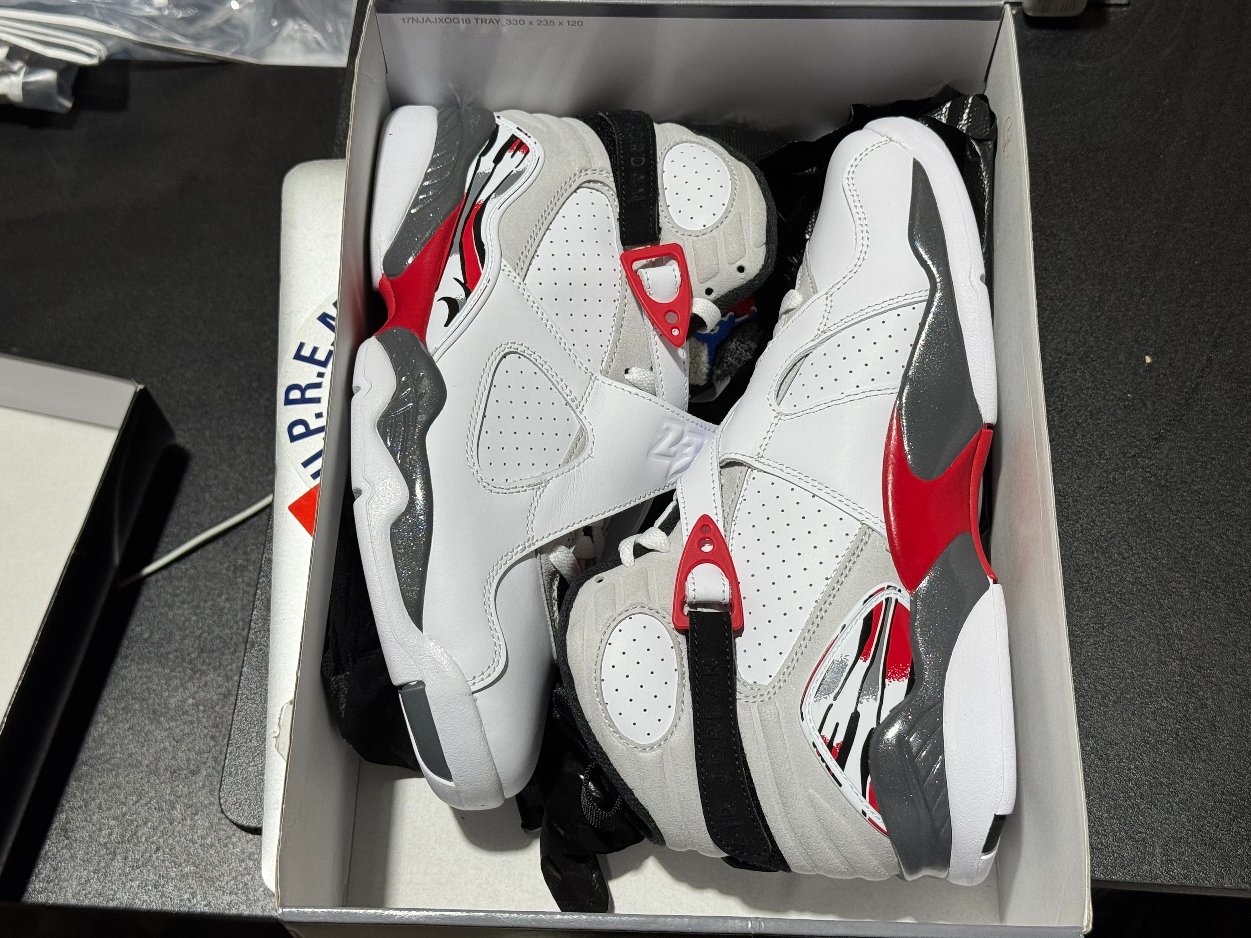Air Jordan 8 Retro - Bunny / True Red Size 8