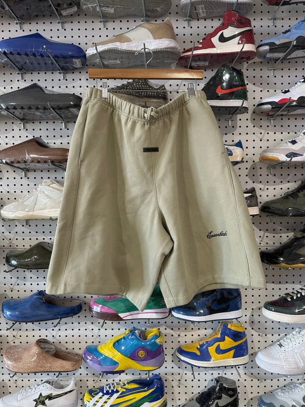 NEW Fear of God FOG Essentials Shorts - Abbey Stone	Size Large