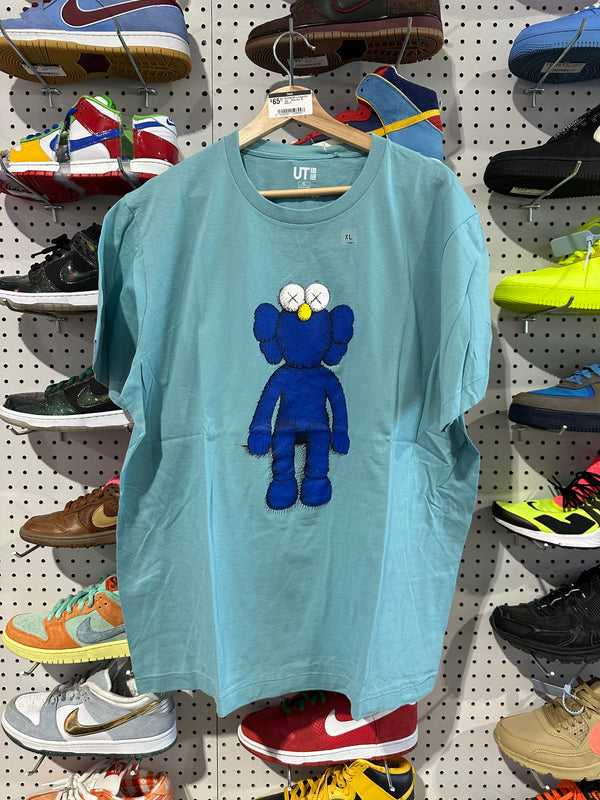 NEW KAWS x Uniqlo BFF Tee - Blue Size XL