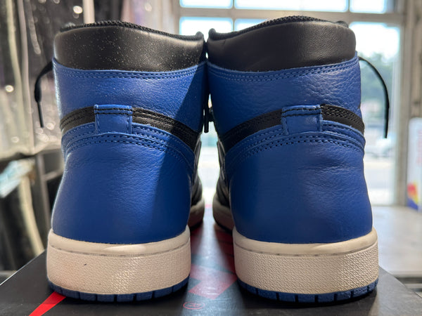 Air Jordan 1 Retro - Royal 2017 Size 9.5