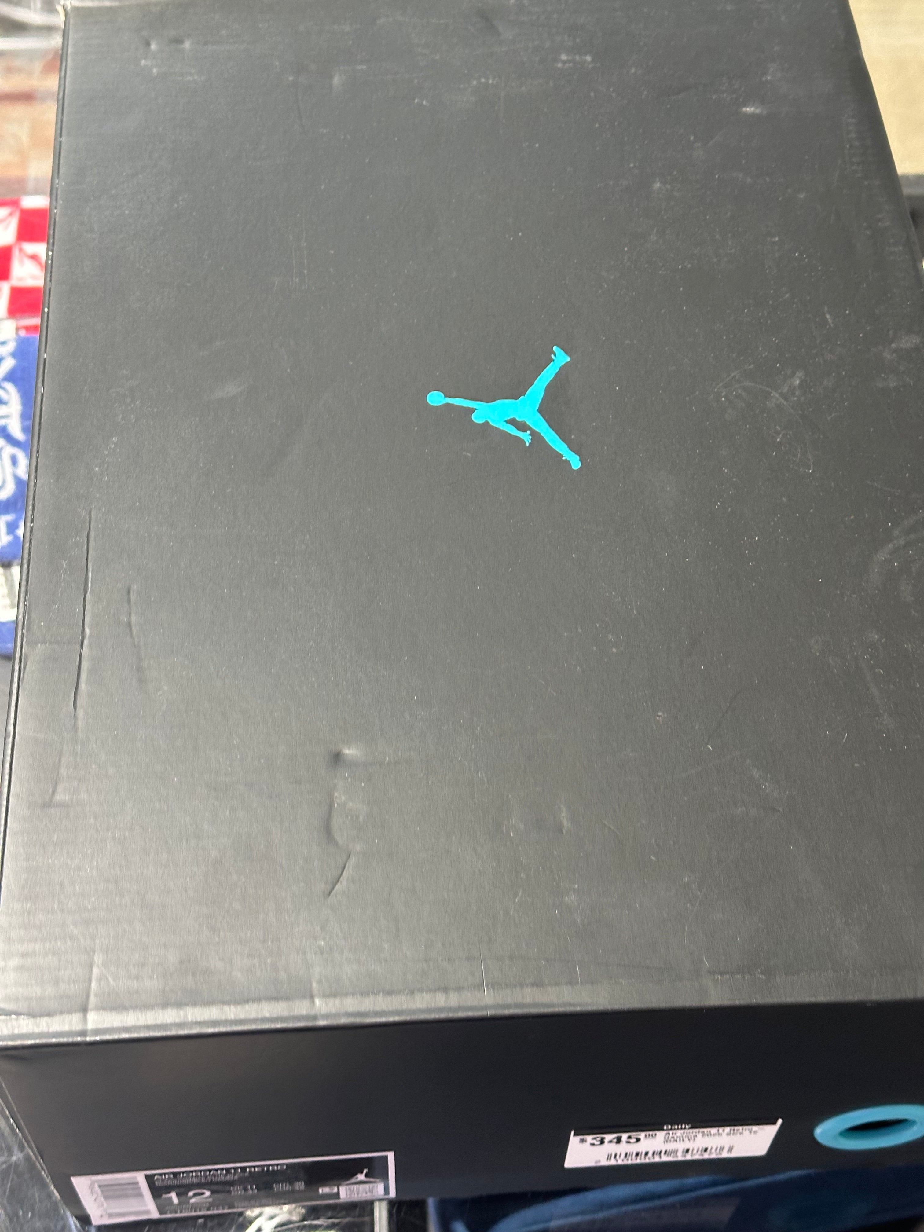 Air Jordan 11 Retro - Gamma 2025 Size 12 (DAILY)