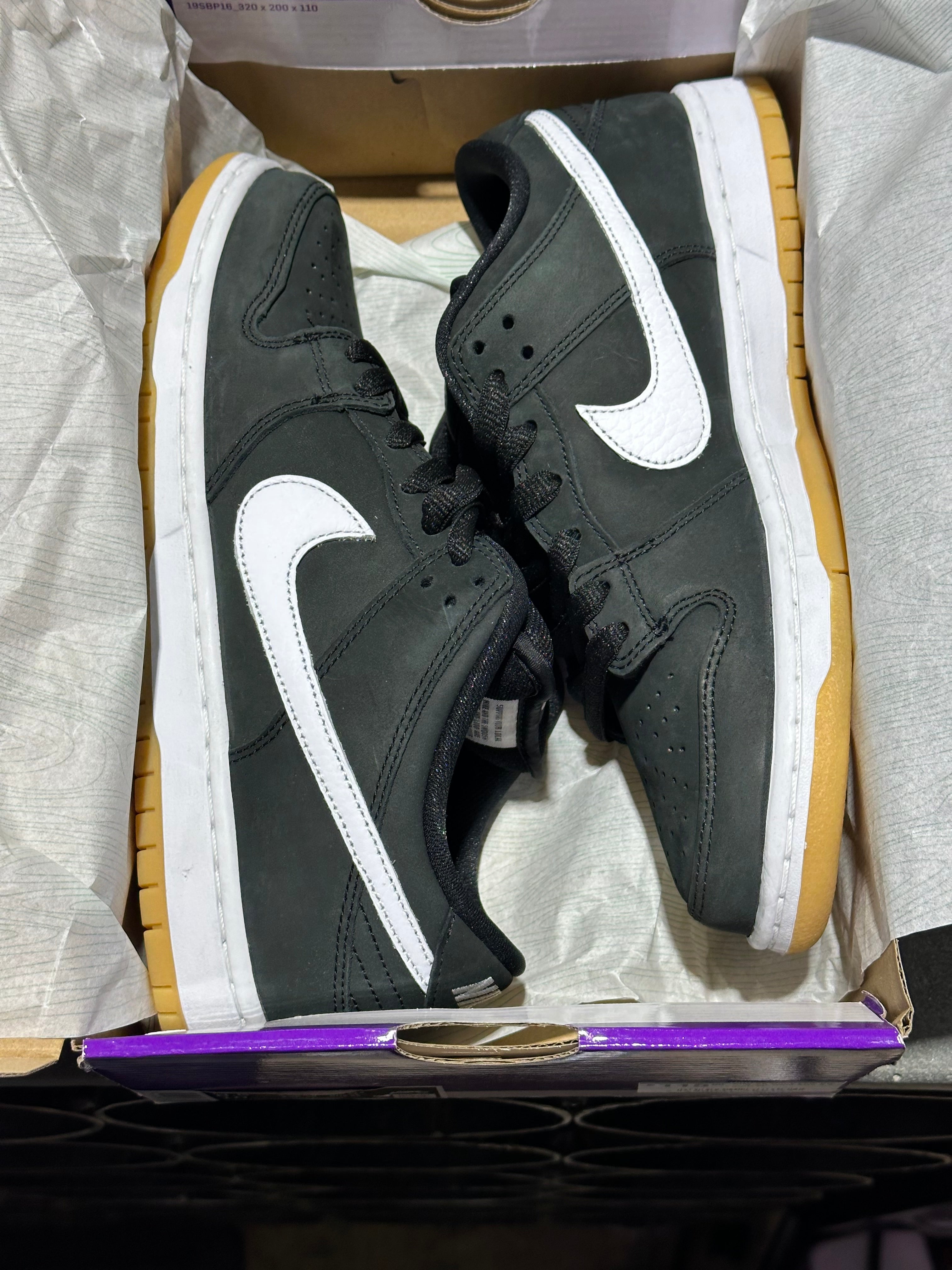 Nike SB Dunk Low Pro - Black Gum Size 8.5