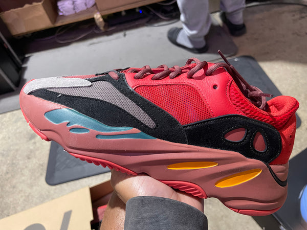 Adidas Yeezy Boost 700 - Hi-Res Red