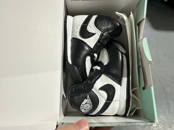 Air Jordan 1 High 85 TD - Black/White Size 2C