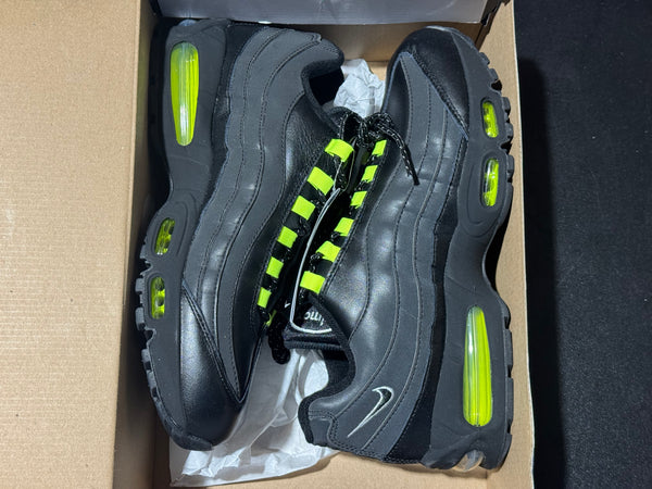 Nike Air Max 95 SE - Big Bubble atmos Harajuku Size 9.5