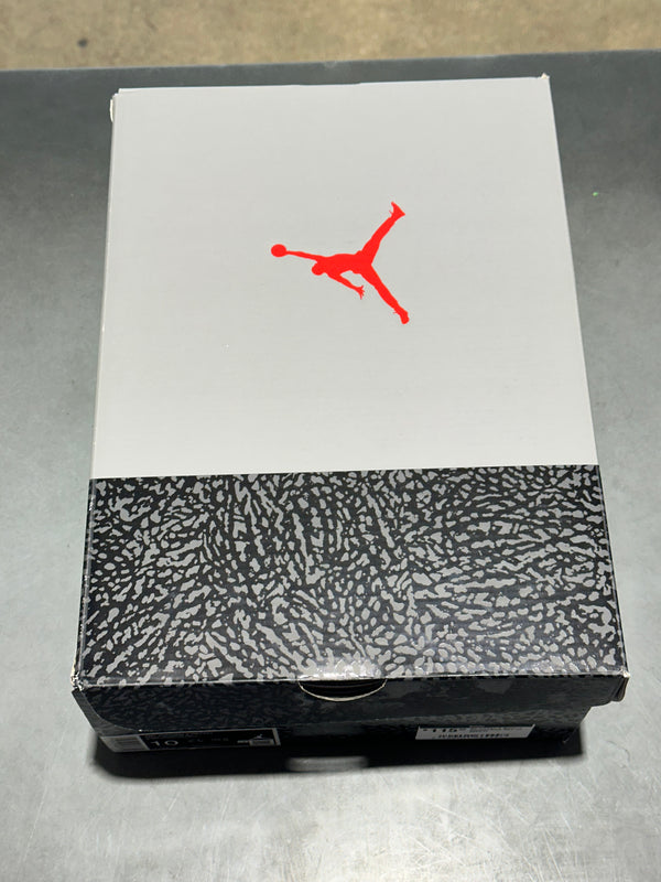 Air Jordan 3 Retro - Cement Grey Size 10
