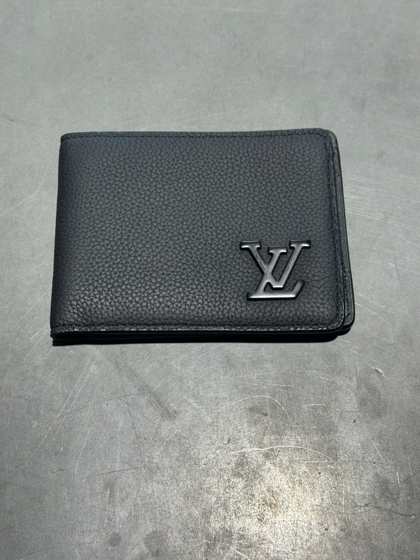 USED Louis Vuitton Aerogram Multiple Wallet - Black
