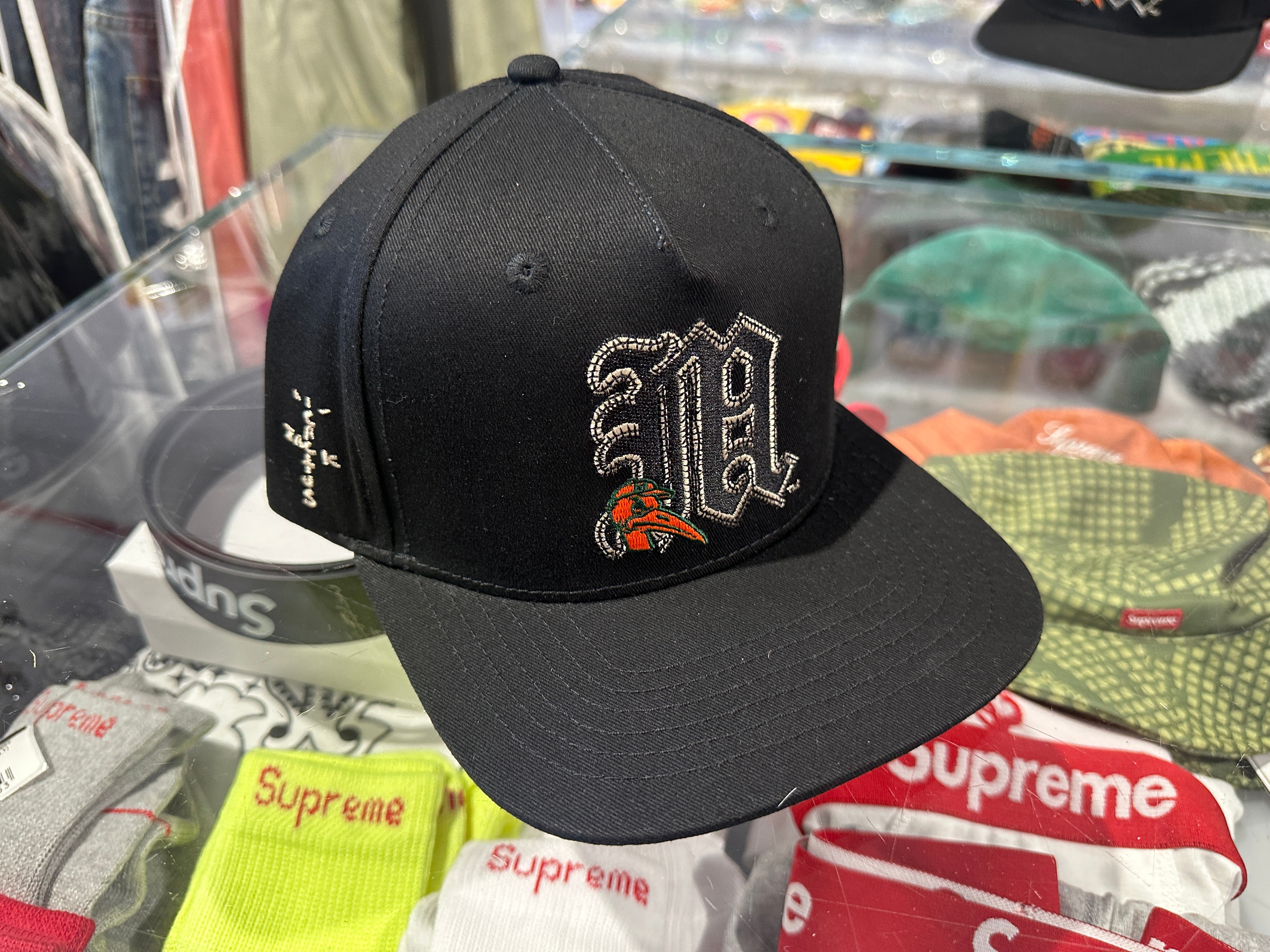 NEW Cactus Jack x M&N x UM Snapback - Black