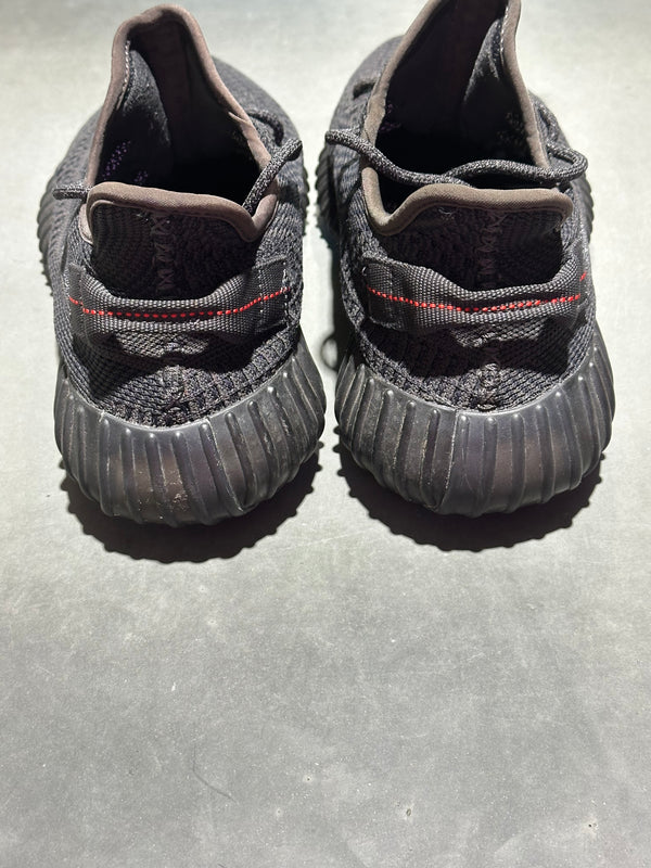 Adidas Yeezy 350 V2 - Onyx Size 9.5