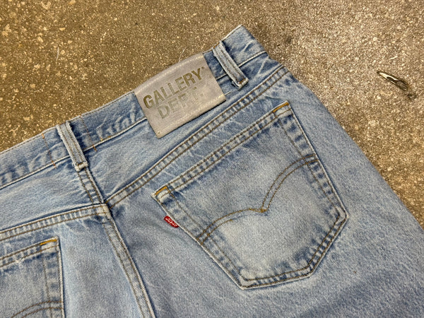 USED Gallery Department Flared Denim - Light Wash Size 32