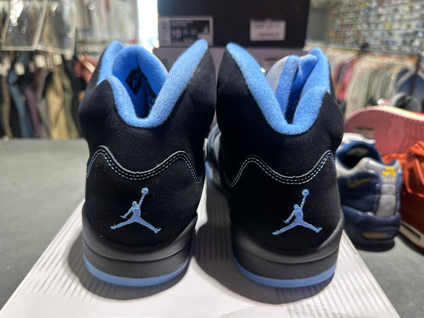 Air Jordan 5 Retro - Black University Blue Size 10
