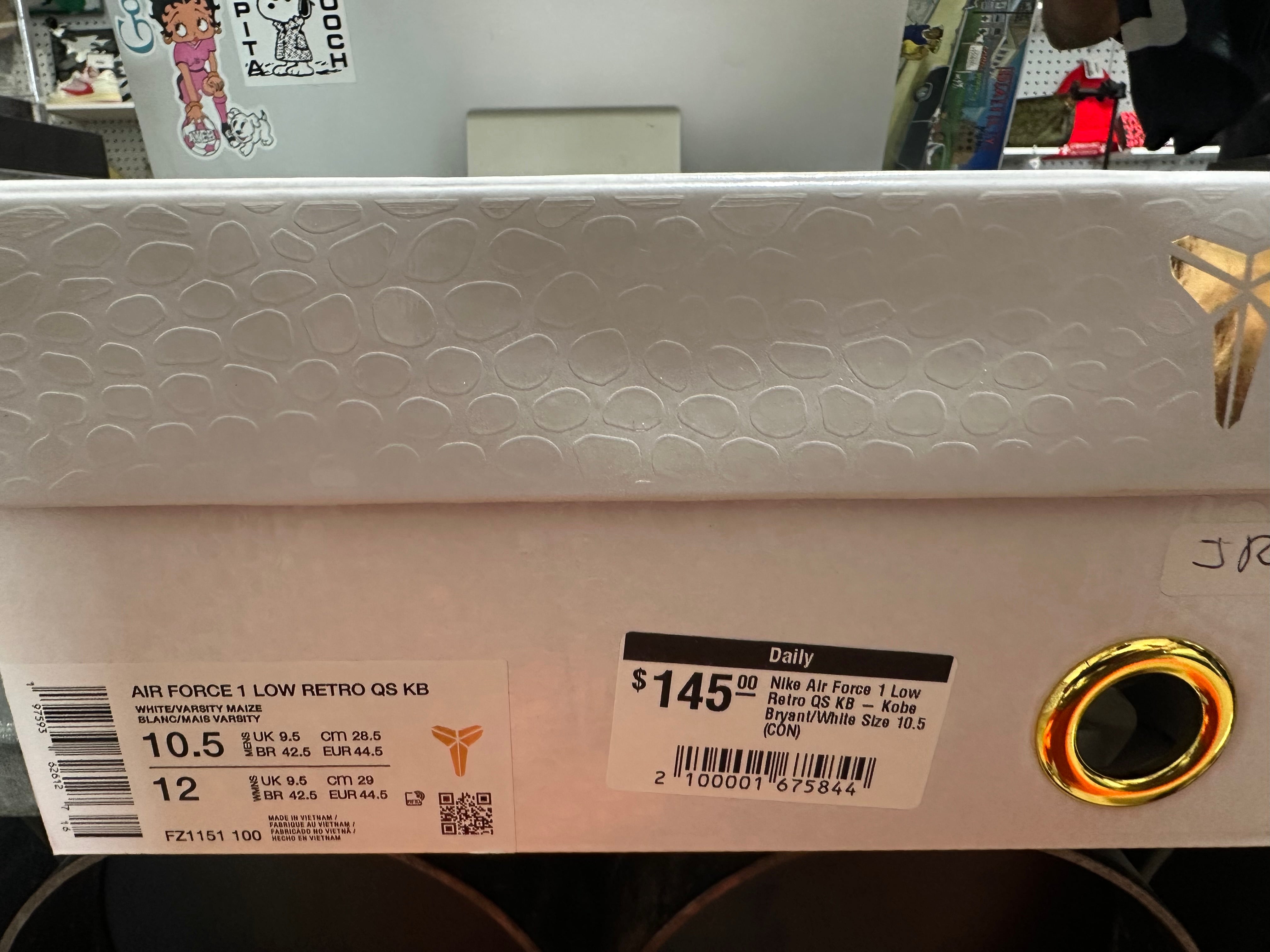 Nike Air Force 1 Low Retro QS KB - Kobe Bryant/White Size 10.5