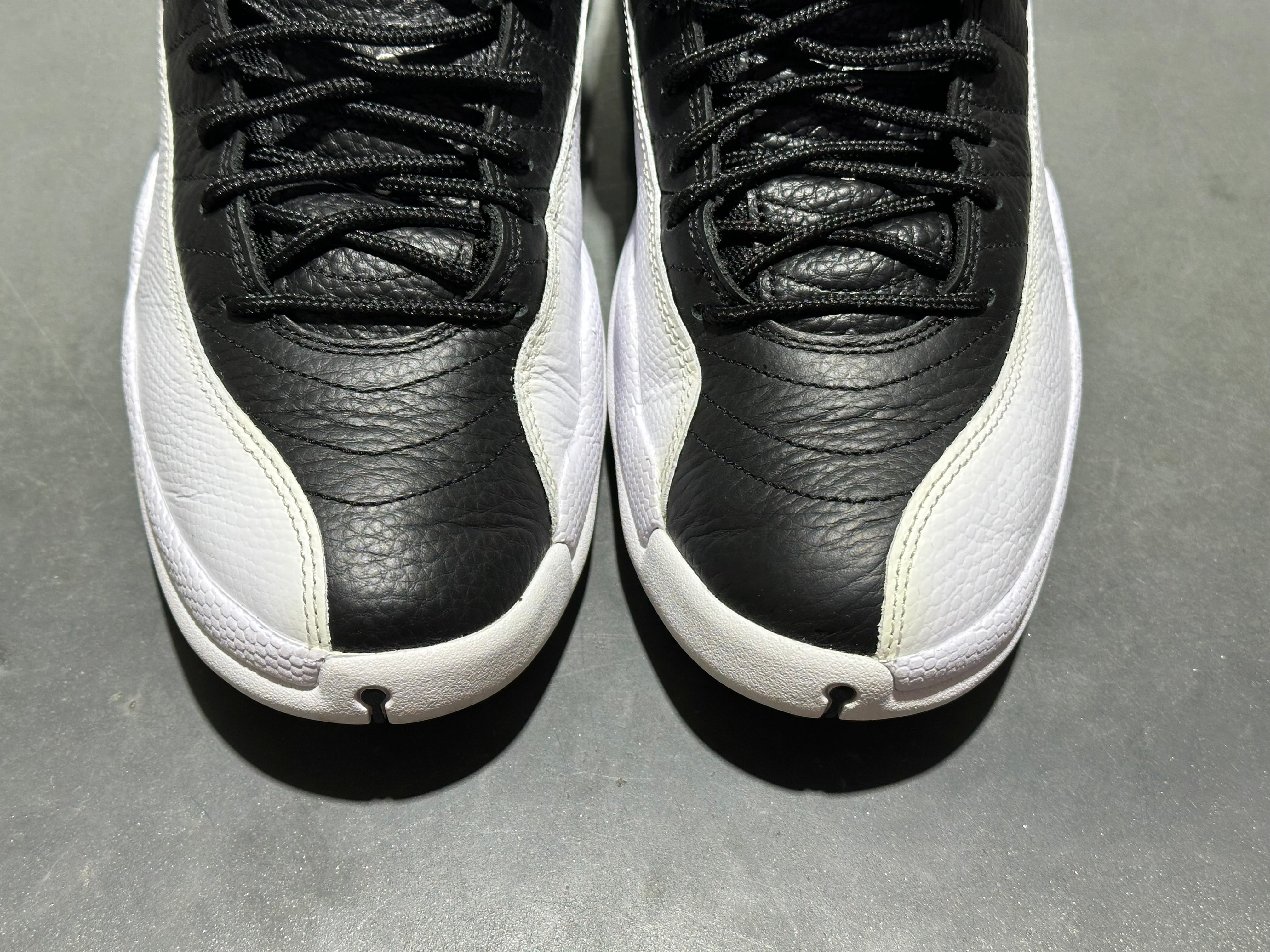 Air Jordan 12 Retro - Playoffs Size 9.5