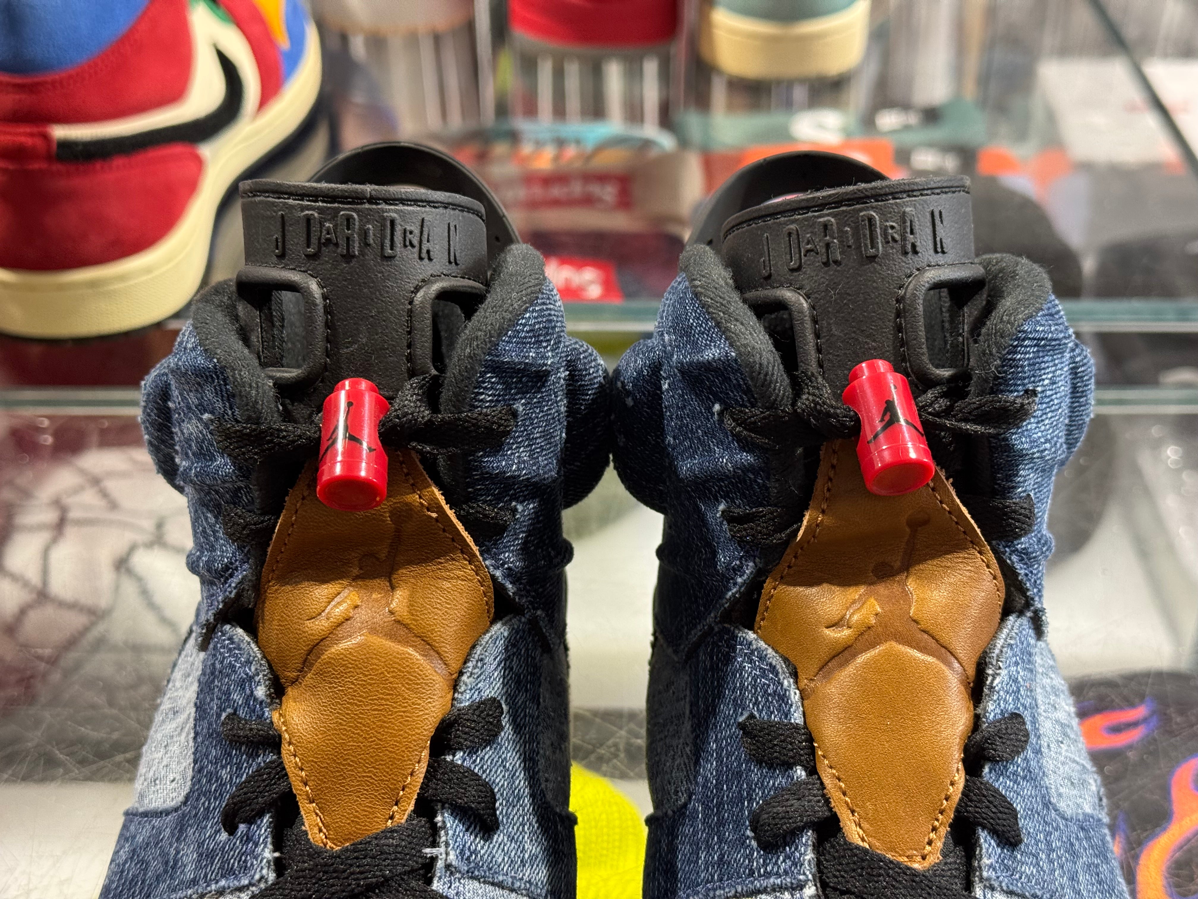 Air Jordan 6 Retro - Denim Size 10.5