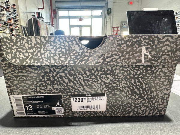 Air Jordan 3 Retro - Cool Grey 2021 Size 13